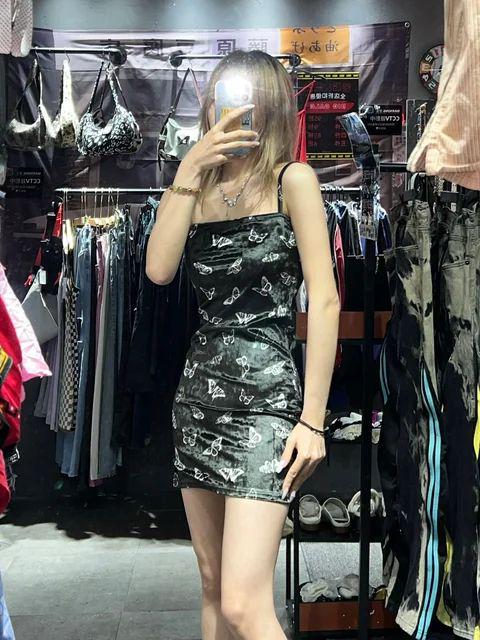 蝴蝶吊帶連身裙