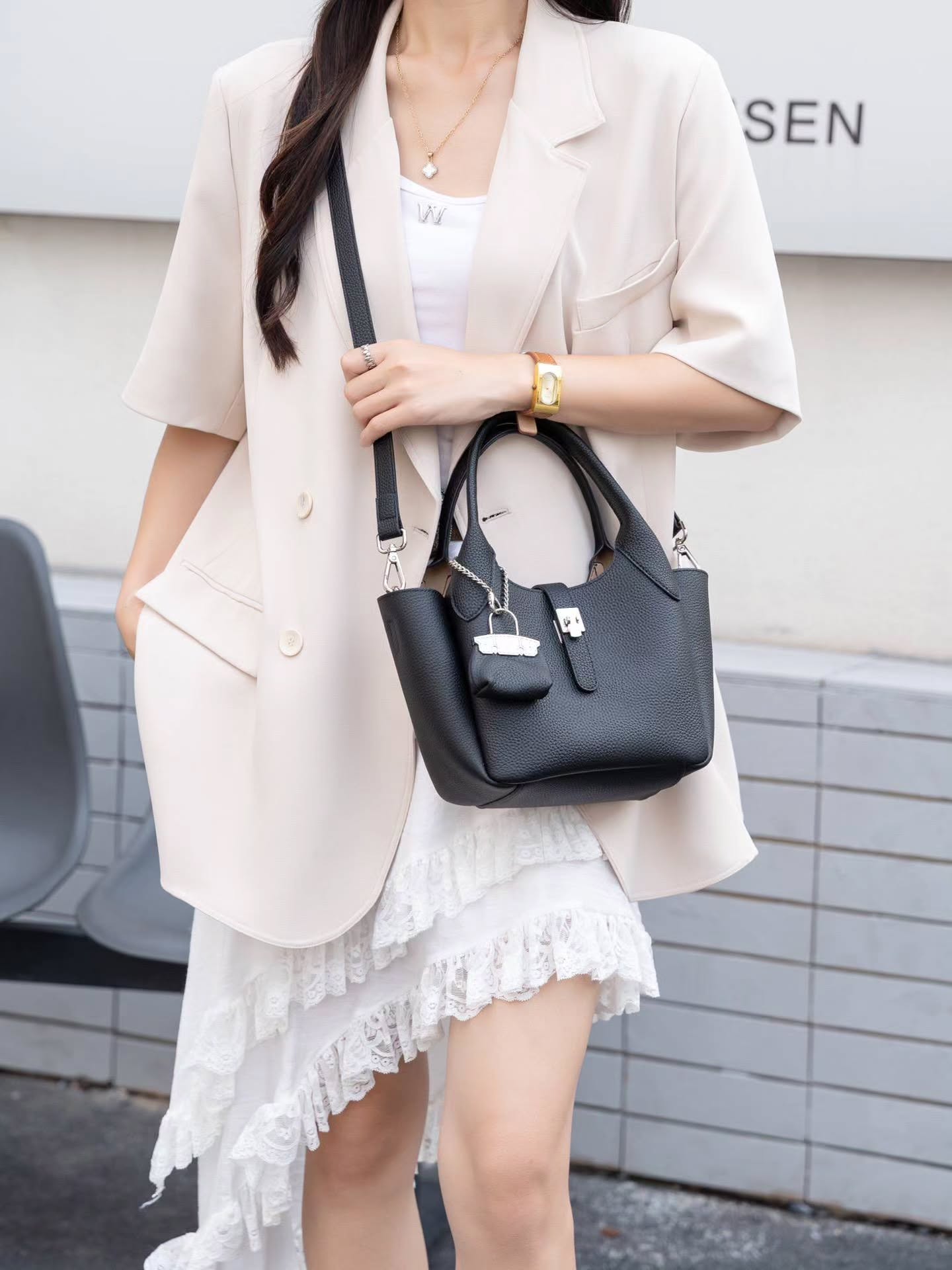 1816# 菜篮子包TOGO头层牛皮🇨🇳