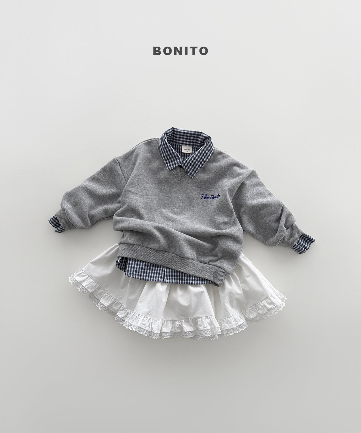 Bonito | V-neck man to man