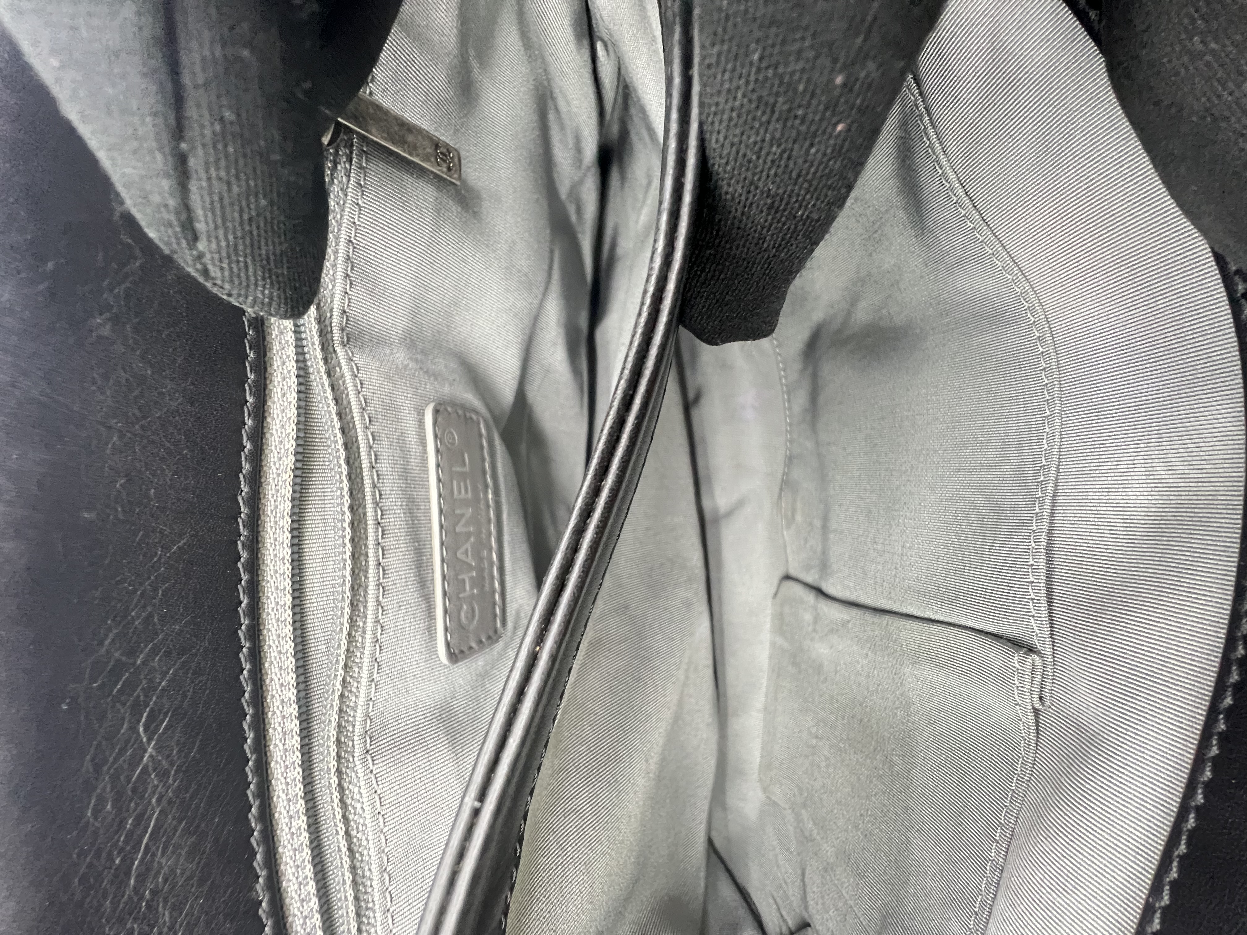 Pre-Owned CHANEL Coco Pleats Flap Bag / Product Code: 26042218