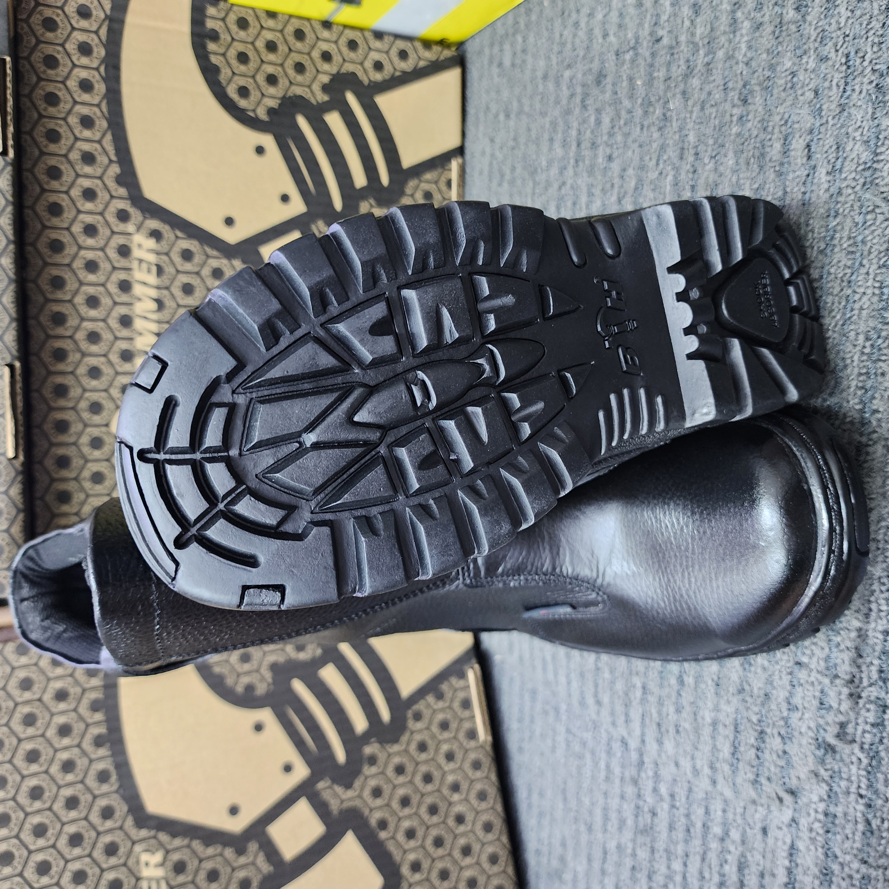 Black Hammer 2000 Series Men Safety Shoes High Cut slip on BH 2334 SIRIM DOSH Kasut Keselamatan