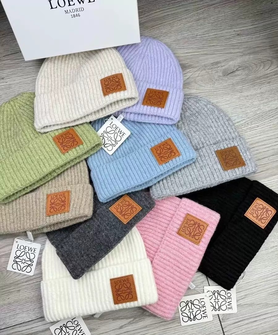 【原單】LOEWE Beanie in Wool 皮標logo針織帽