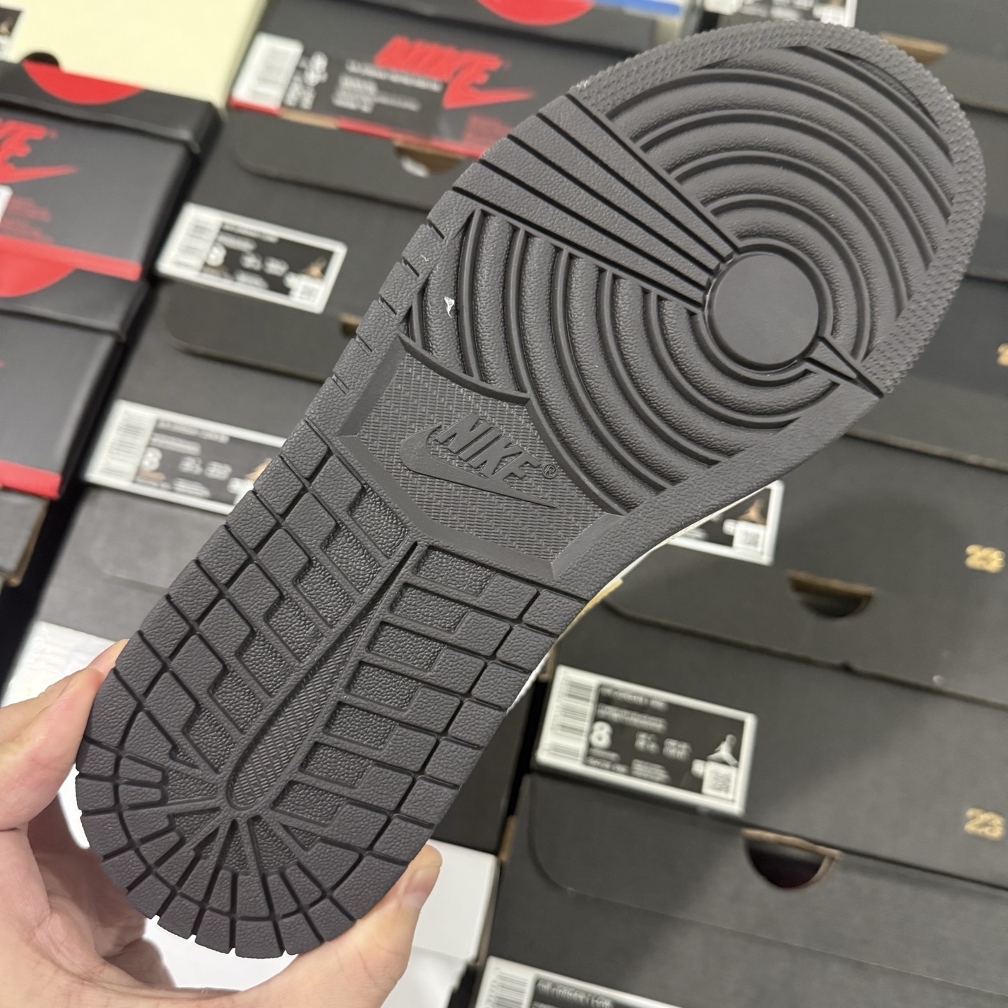 Nike Air Jordan 1 Low 'Shadow Brown' DC0774-200