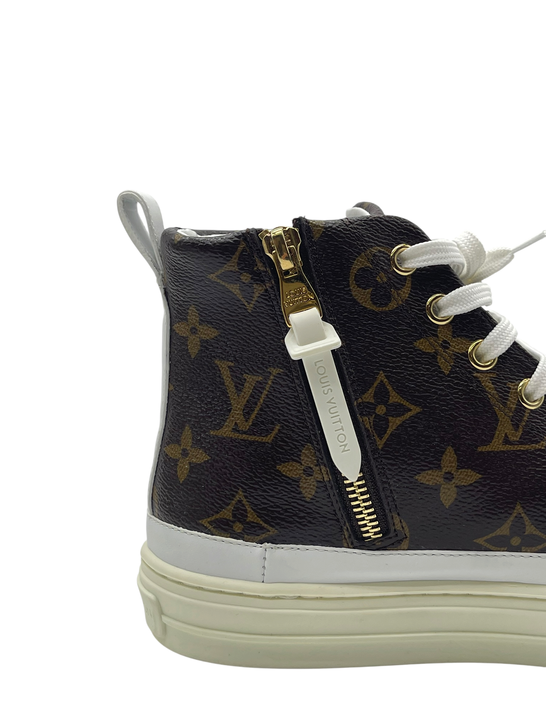 Pre-Owned LV Stellar Monogram High Top Sneakers / Product Code: 26052403