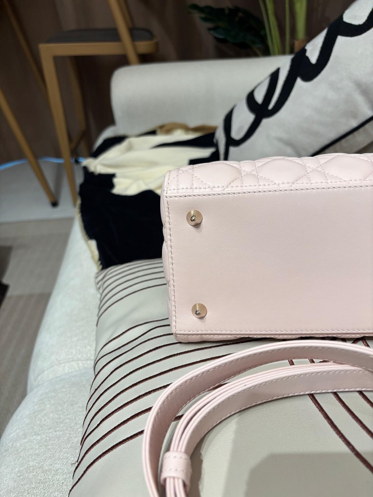 全新Dior Lady Dior Pink Medium 100%Authentic, 全新✅收據✅證書 ✅dust bag✅Box