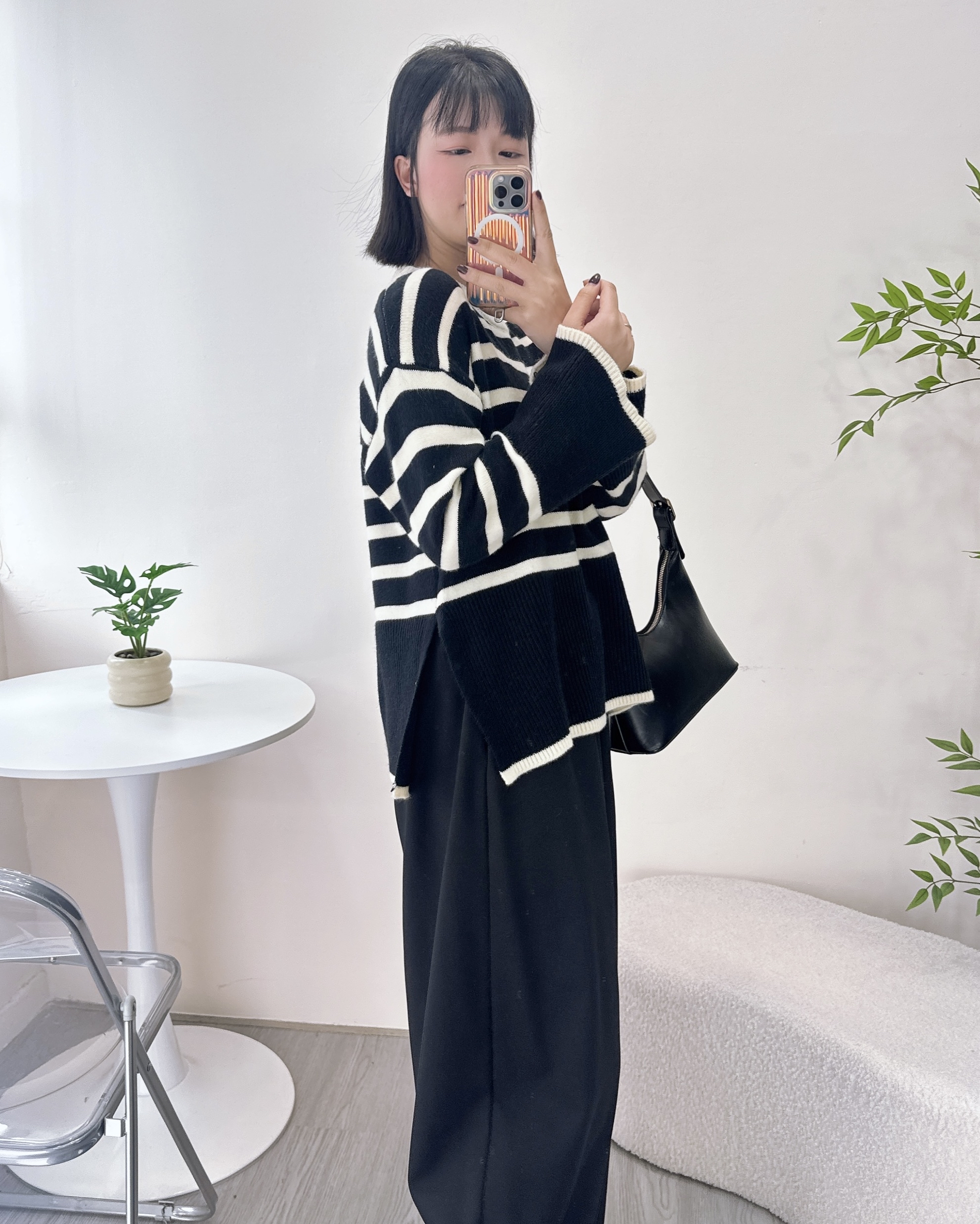 喇叭袖針織開叉上衣 2色