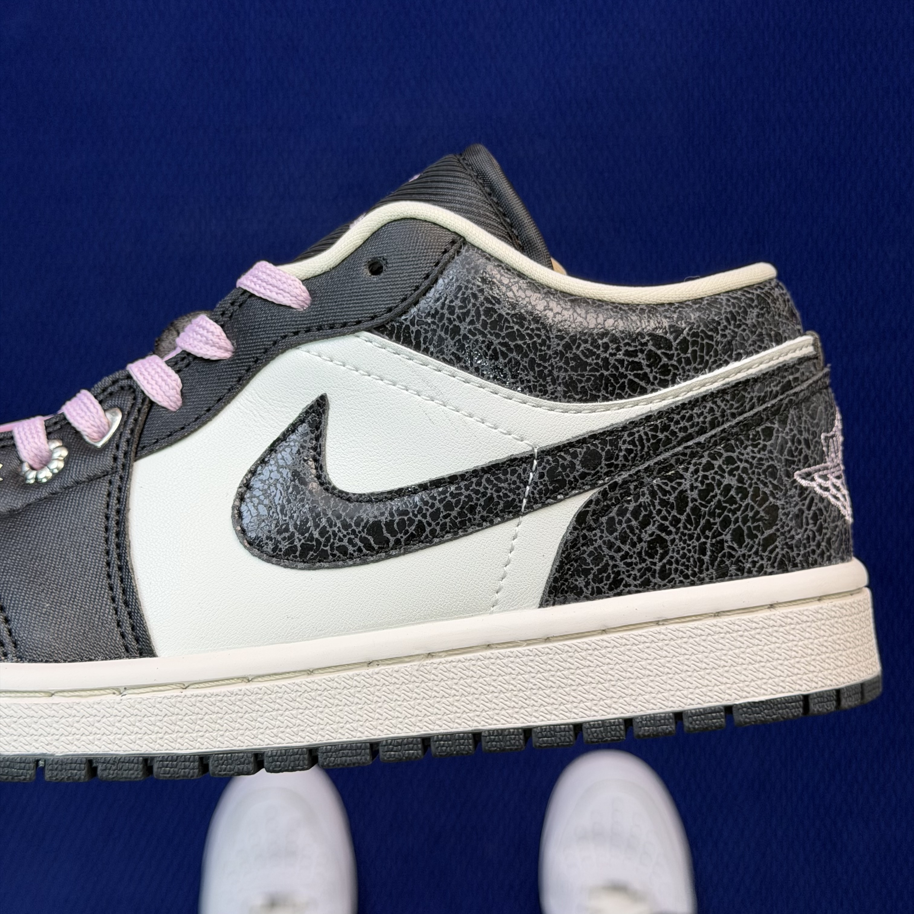 Nike Air Jordan Low II0595-001