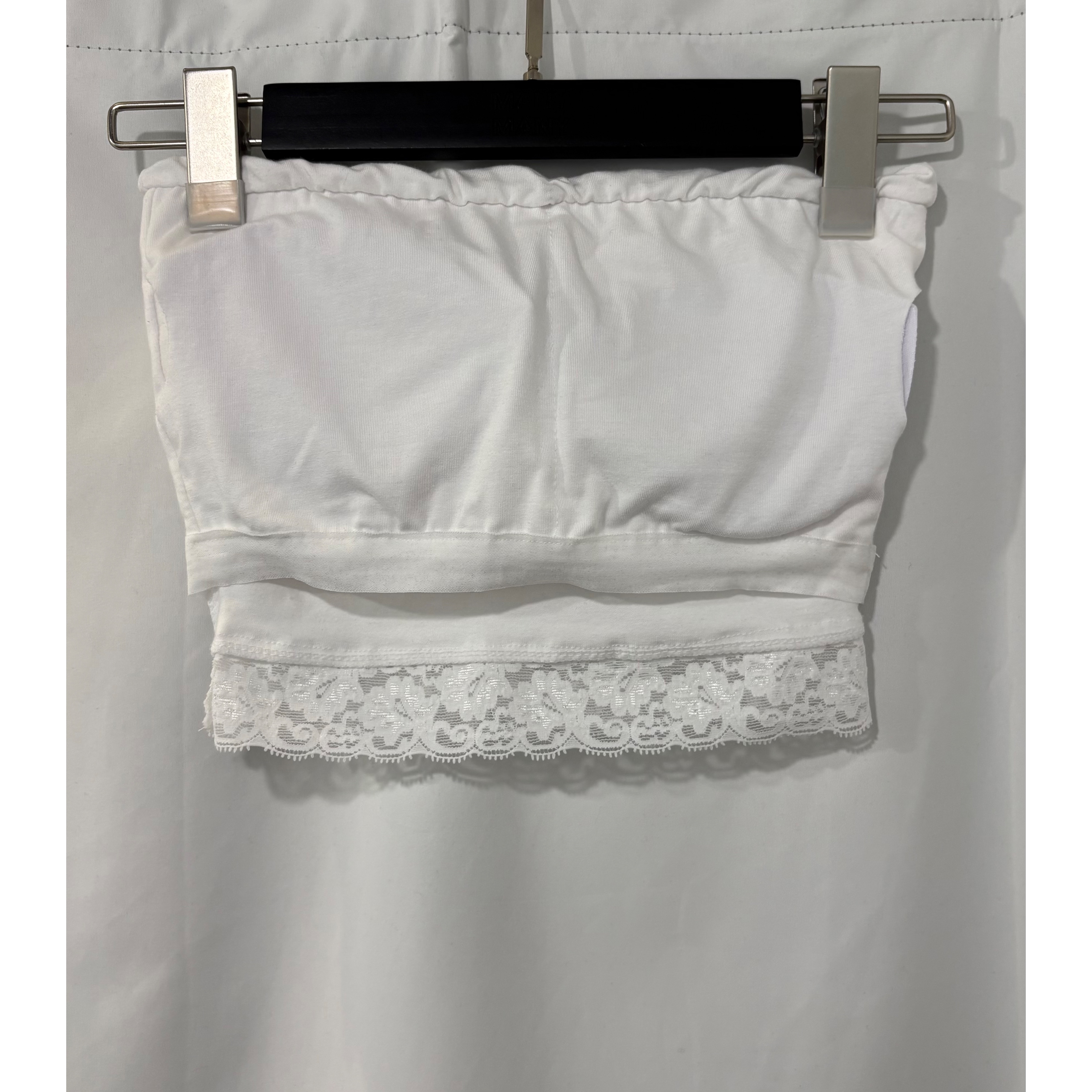 新品價5月8號截💙2605A《LACE HEM RUCHED BRA TOP》