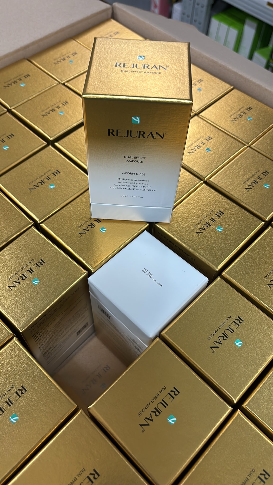 🇰🇷REJURAN麗珠蘭雙效精華30ml⭐️   ✅ 現貨 ✅ ‼️ 售完即止‼️