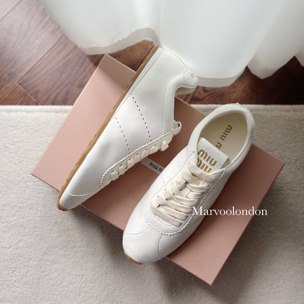 限時優惠✨訂貨📮MIUMIU PLUME sneaker    Size 36-39/40