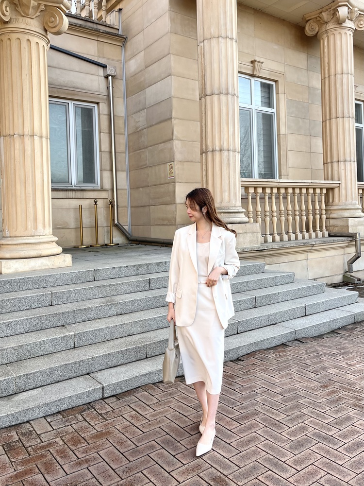 Atelier Belted Skirt (Ivory)