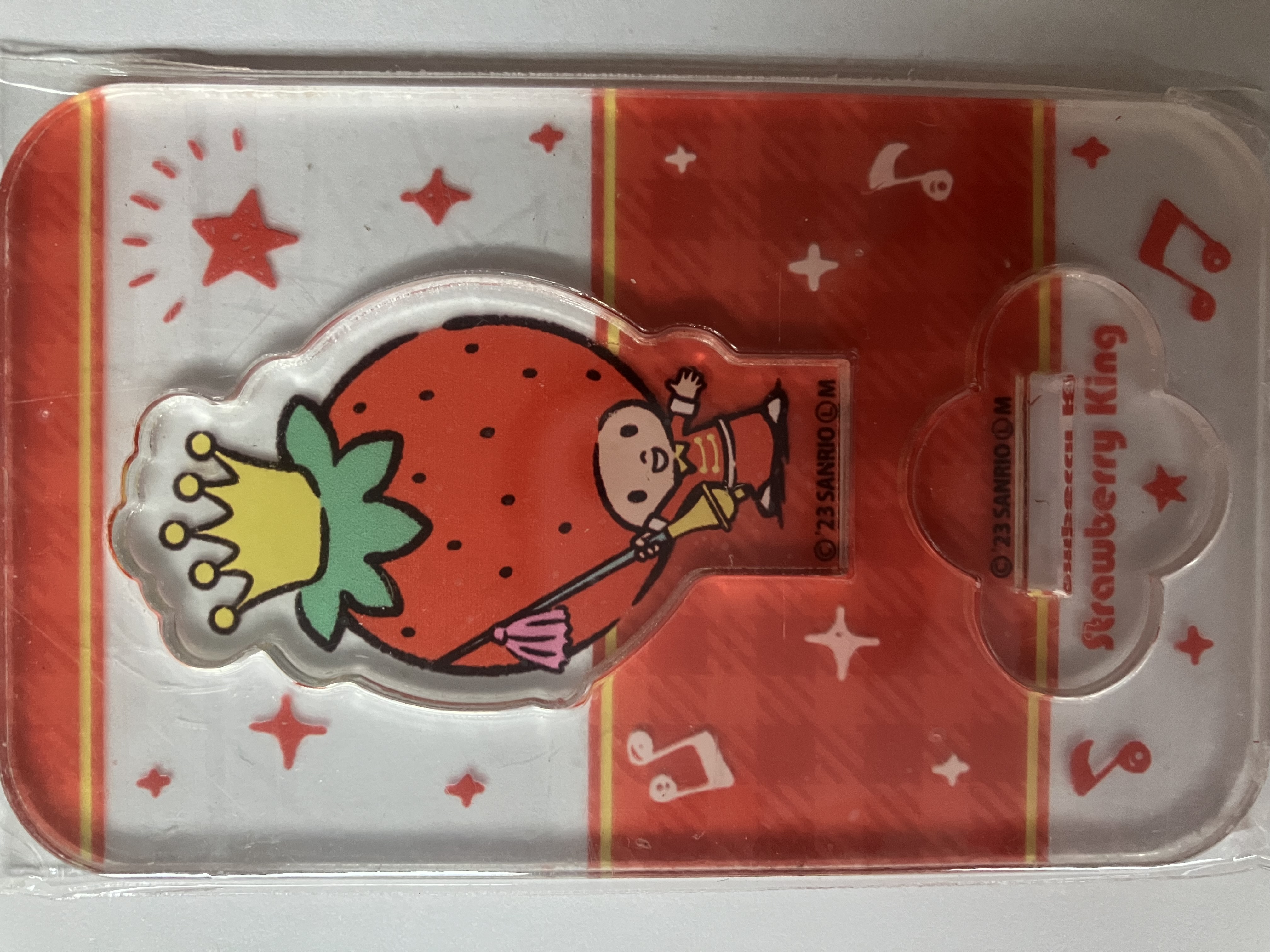 2023 SANRIO CHARACTER 企牌 膠牌 - STRAWBERRY KING  FG00024