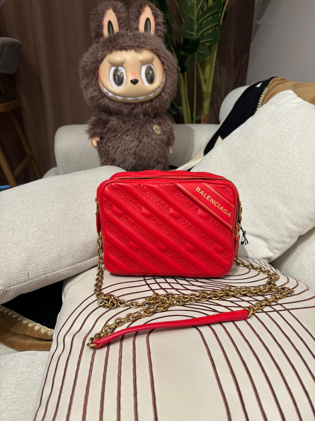 Balenciaga Chain Shoulder Bag小牛皮 camera bag 502026 100%Authentic, 98%New ✅Dust bag