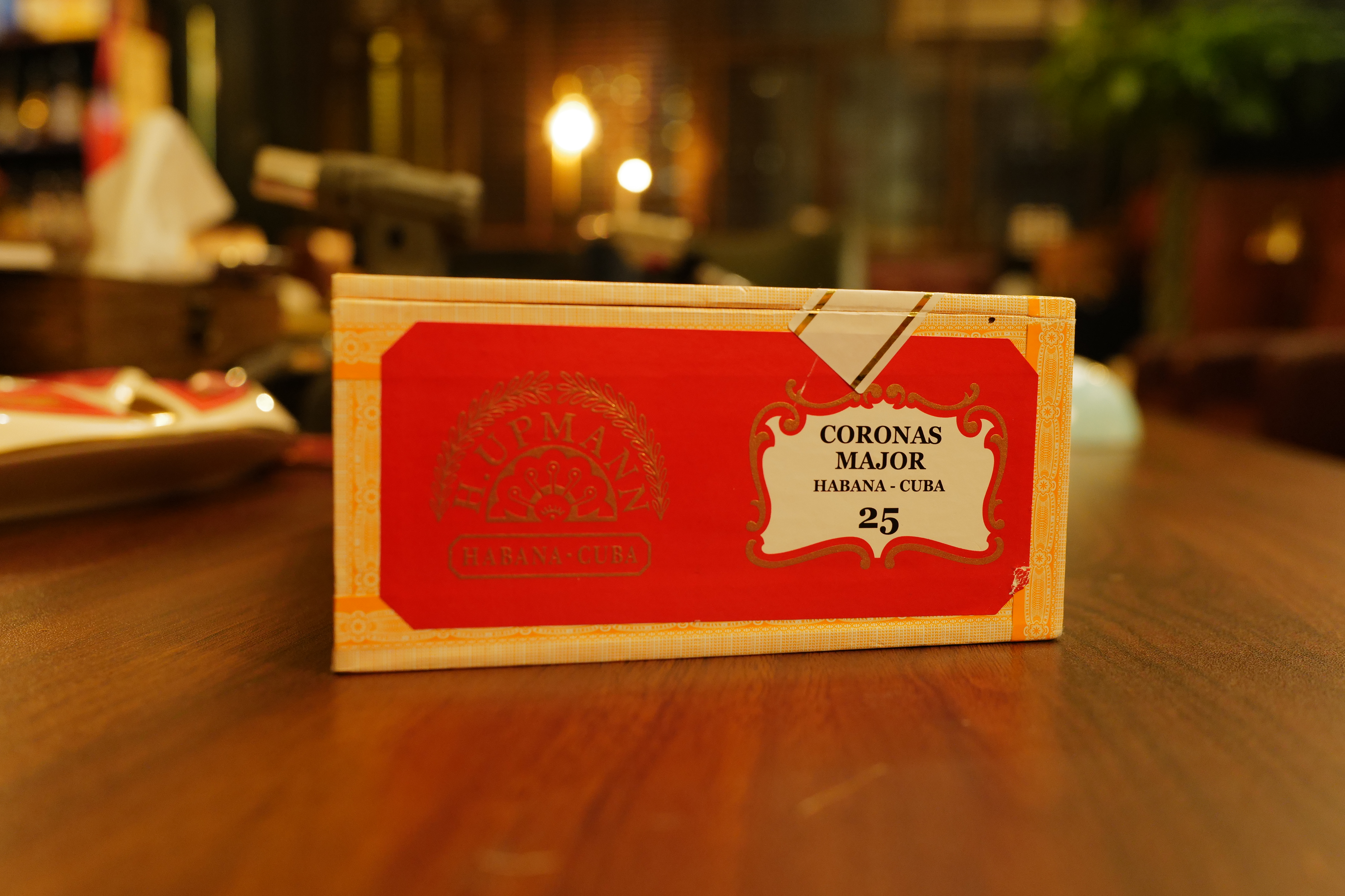 H. Upmann Coronas Major