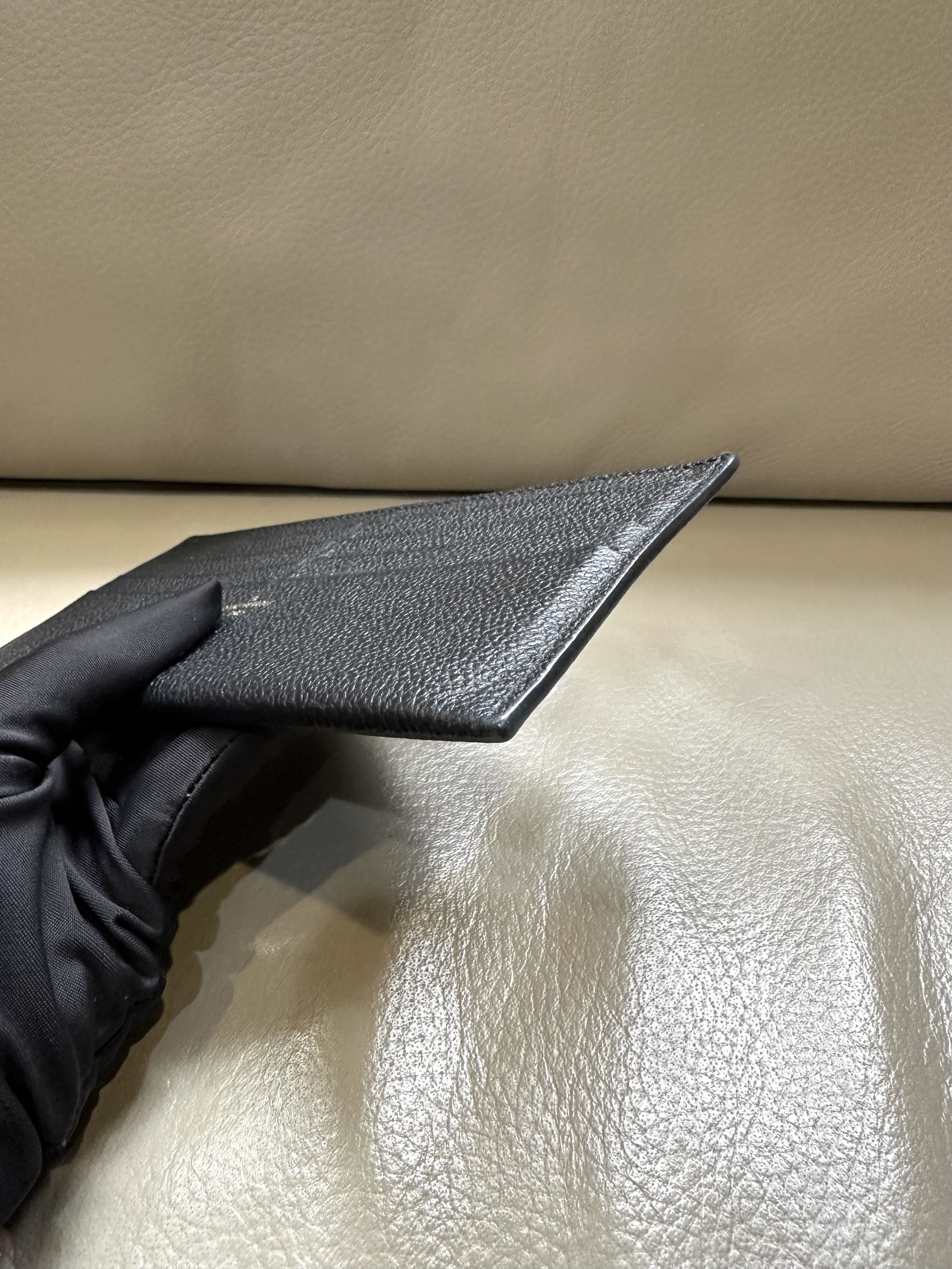 Pre-owned LV Félicie Pochette in bicolor Monogram Empreinte leather / Product Code: 26040508