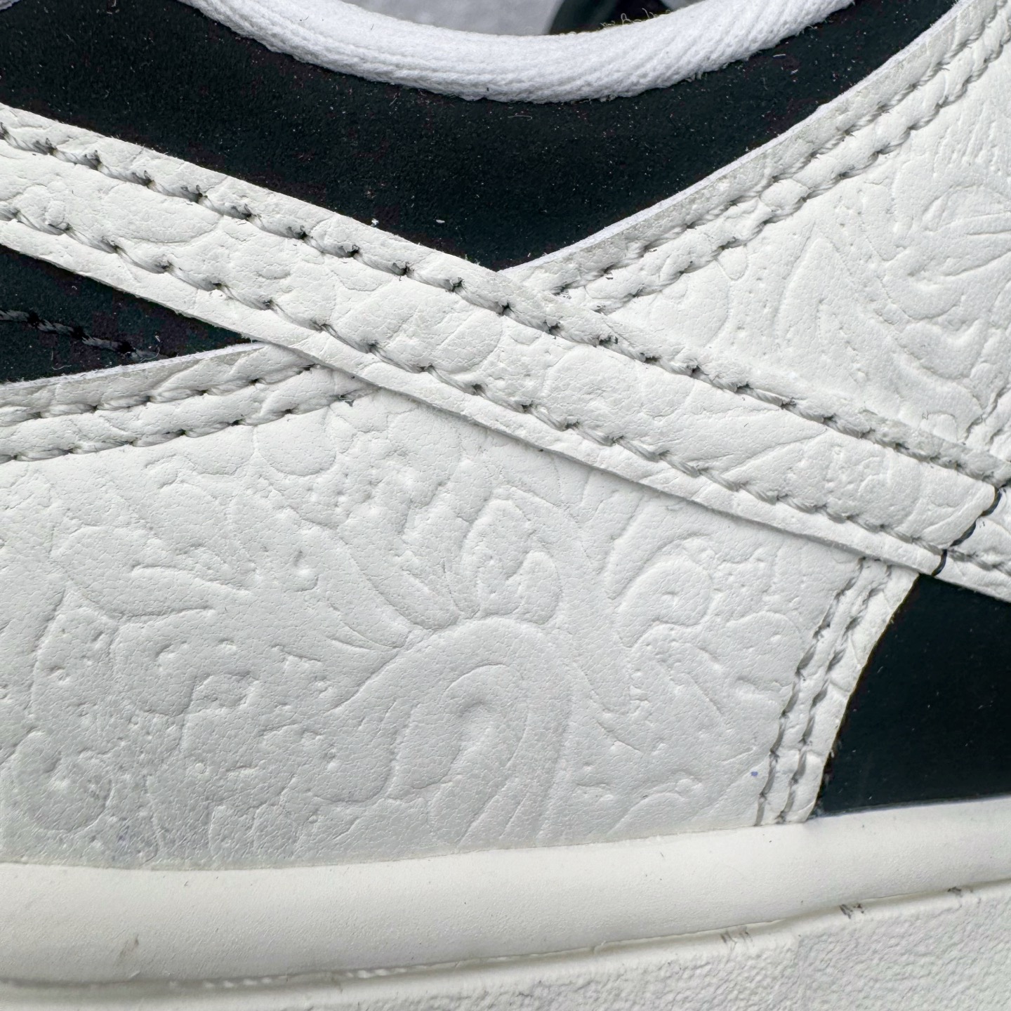 Nike SB Dunk Low IF3944-001 