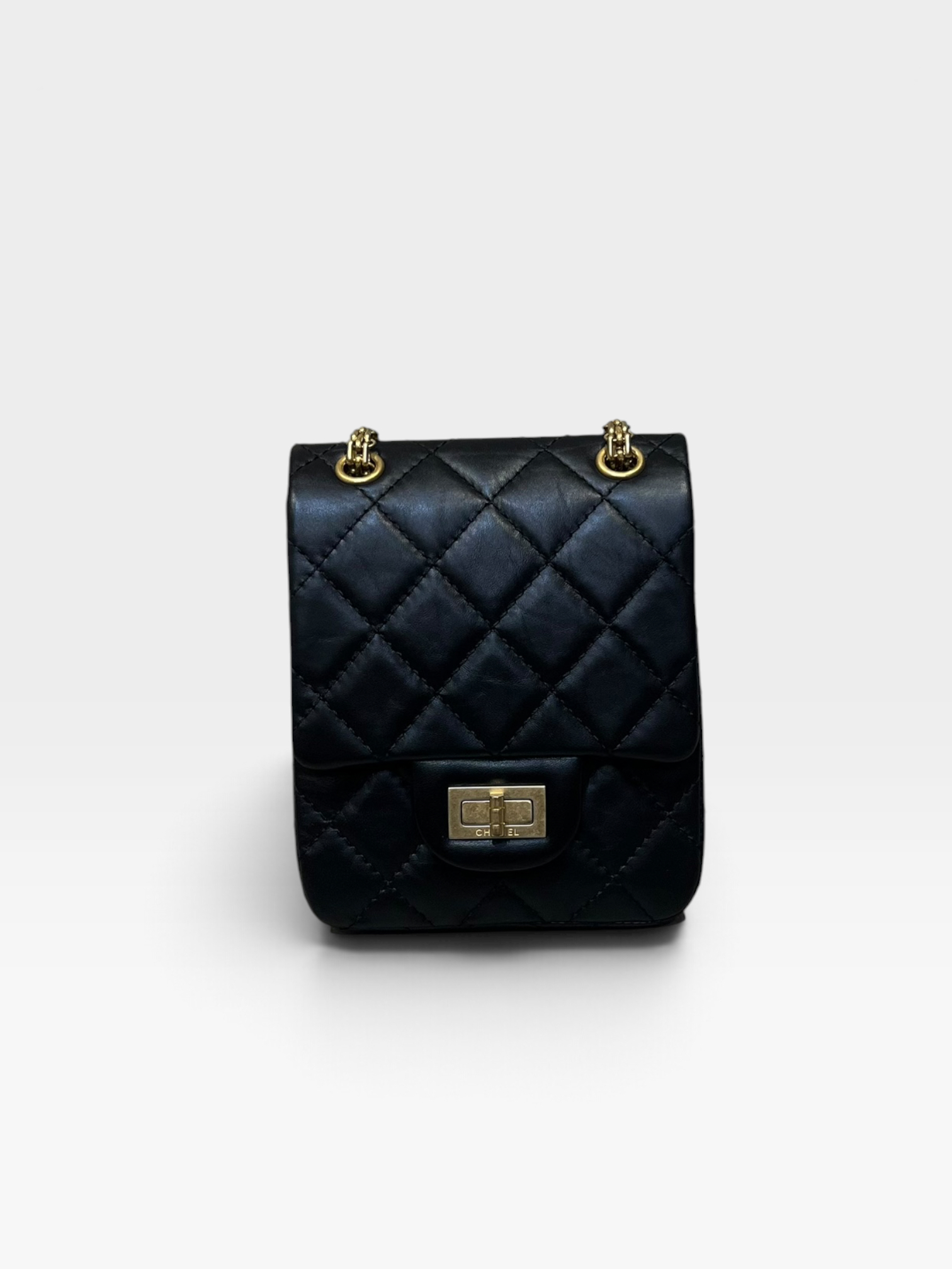 Pre-Owned Chanel 2.55/ K9907
