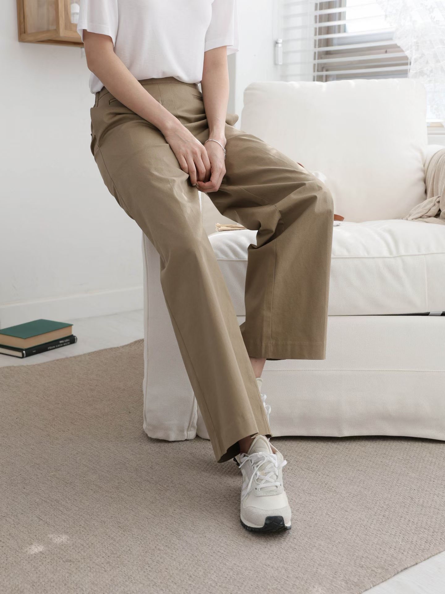 後橡筋腰直筒褲