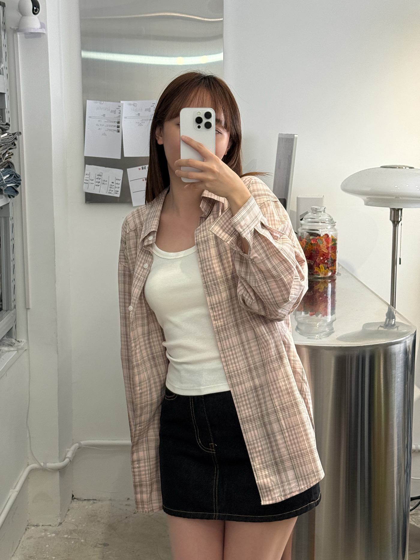 𝐋𝐨𝐨𝐬𝐞 𝐩𝐥𝐚𝐢𝐝 𝐛𝐮𝐭𝐭𝐨𝐧-𝐝𝐨𝐰𝐧 𝐬𝐡𝐢𝐫𝐭