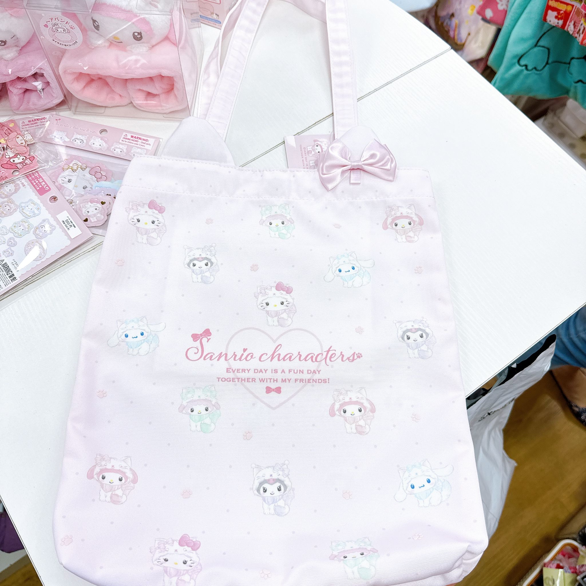 日本直送sanrio 貓咪系列 則孭袋