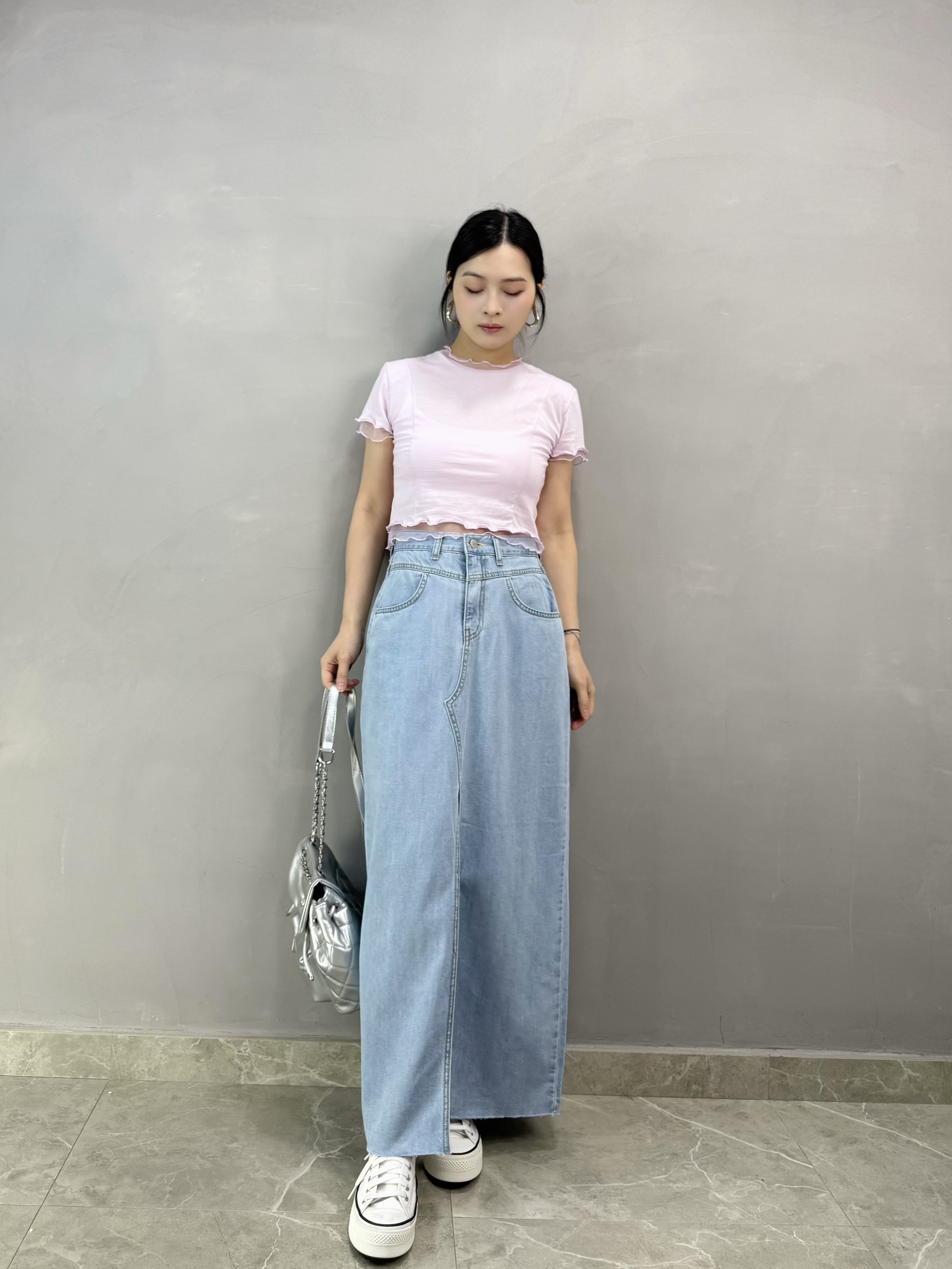 Z63 木耳網邊短Tee