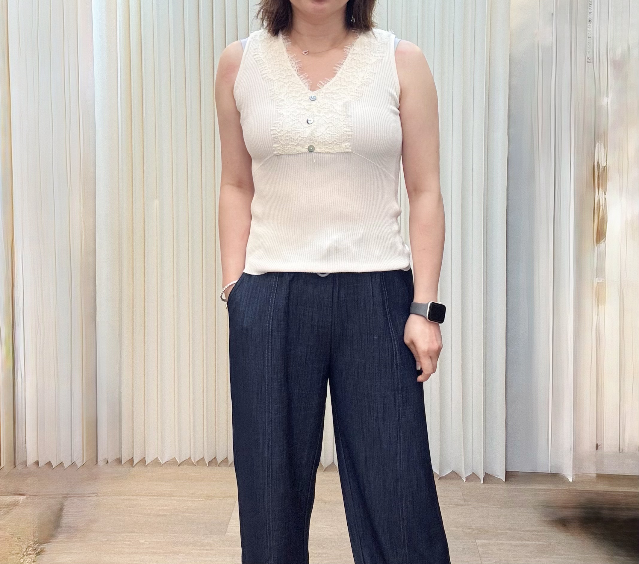 韓國V領針織背心 M584 04Pe59160