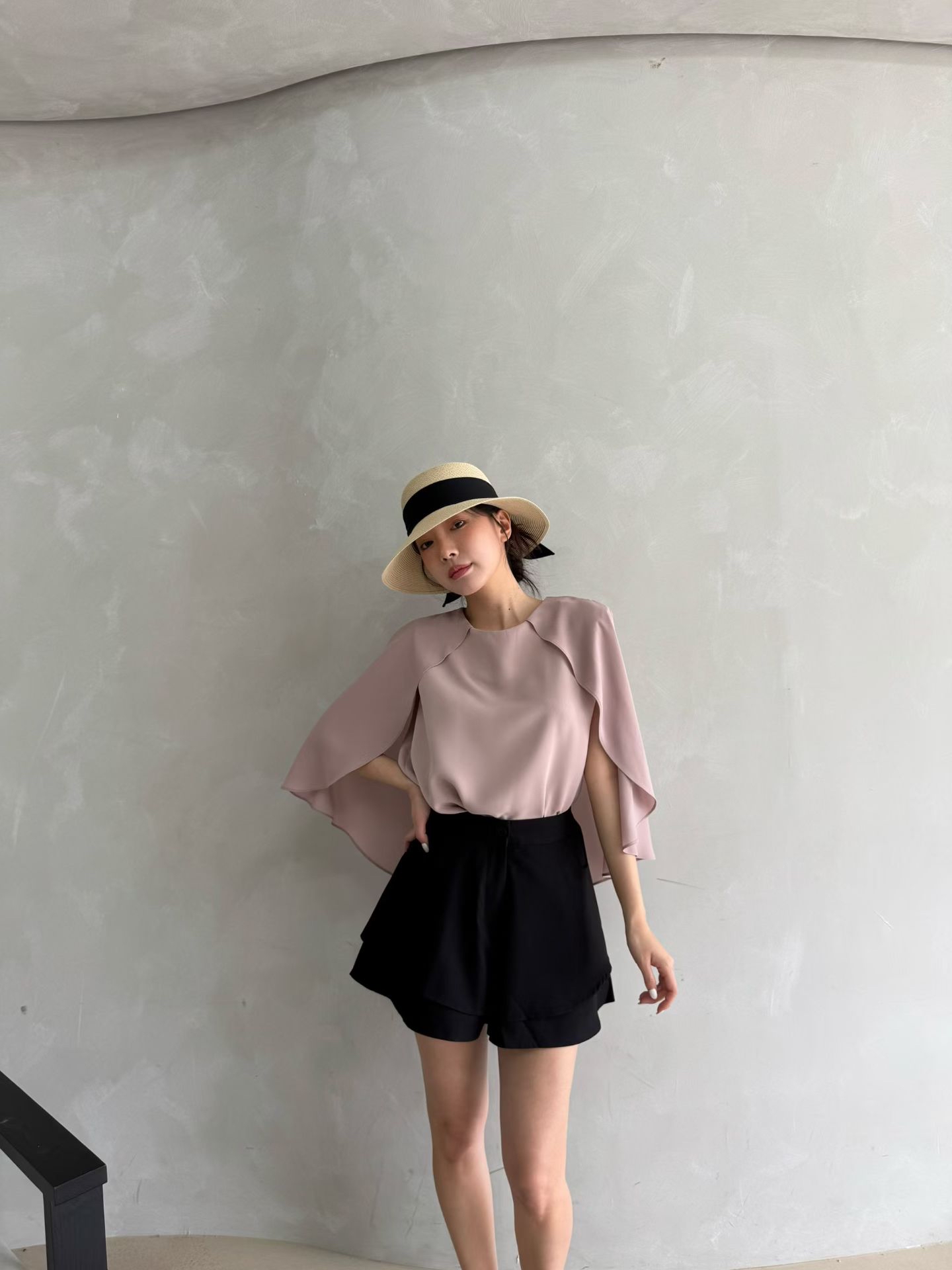 MG12_05 氣場斗蓬BL (3色)