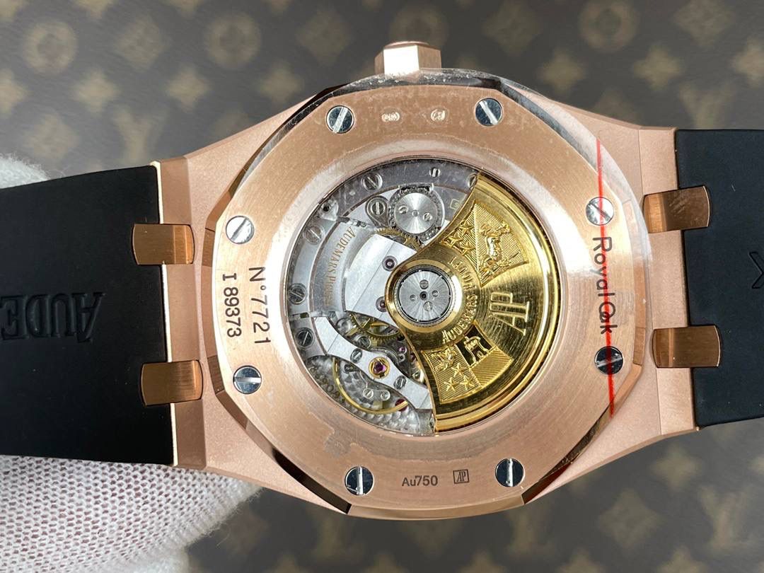 爱彼皇家橡树系列玫瑰金男士自动机械腕表