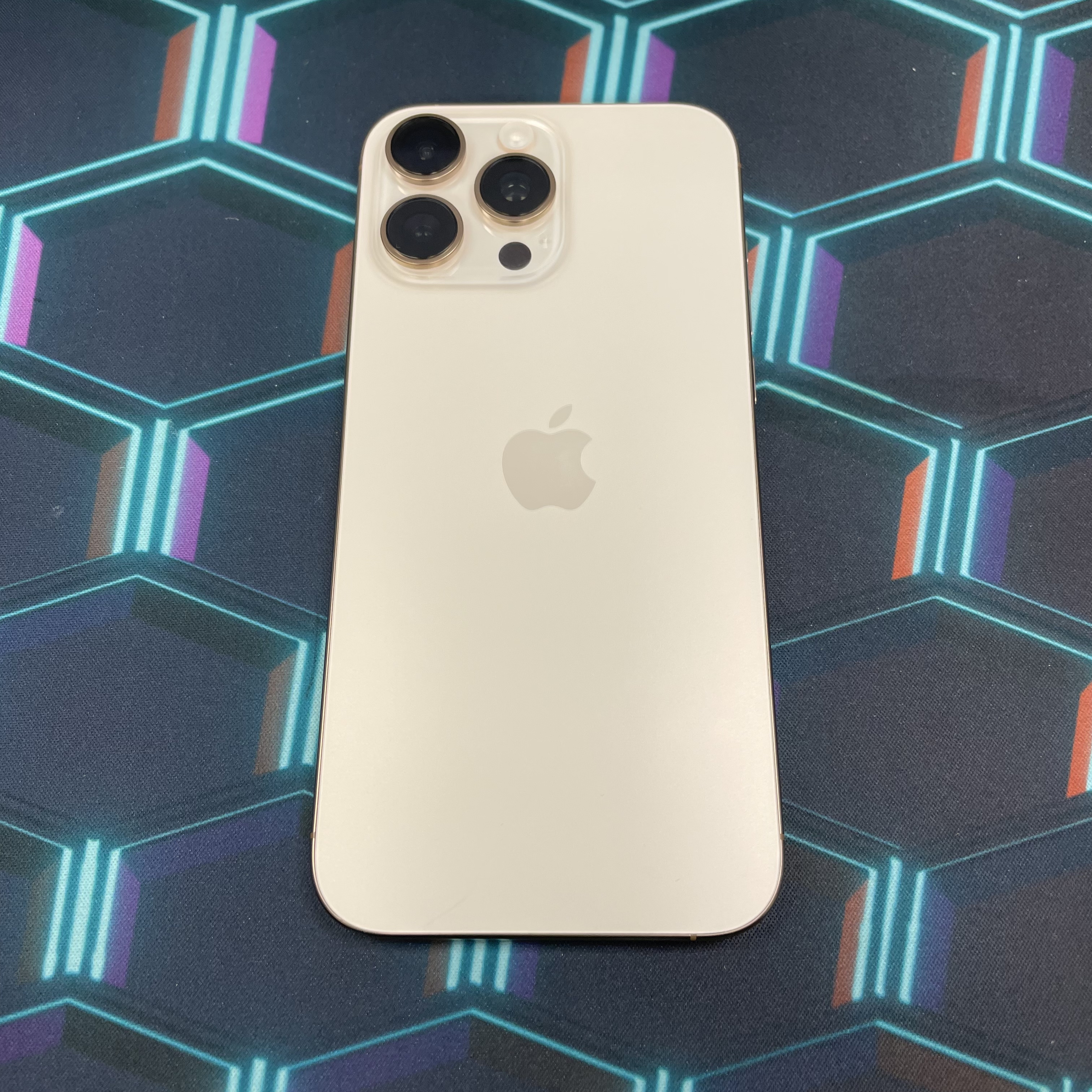 *6081 16 Promax 勁靚機 512GB 電94 沙色 gold