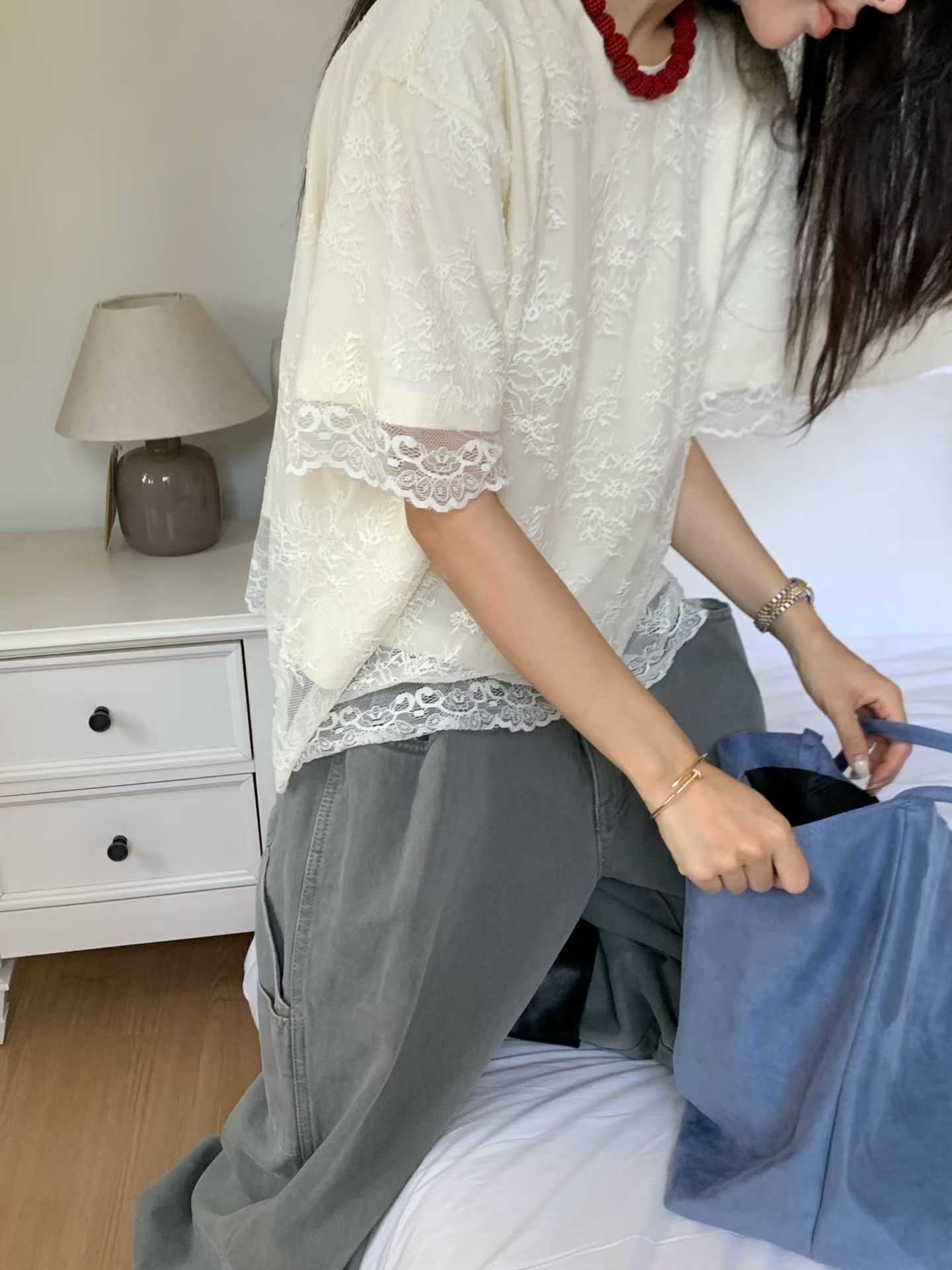 Tara by motion 波浪腳Lace Top