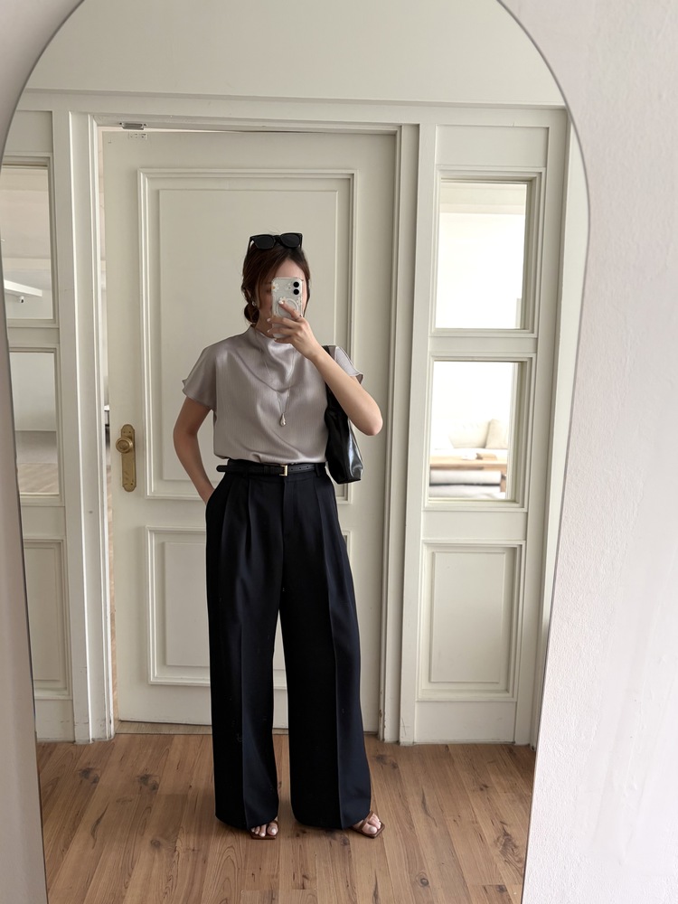 Claudette Silky Pleated Top (Silver Grey)