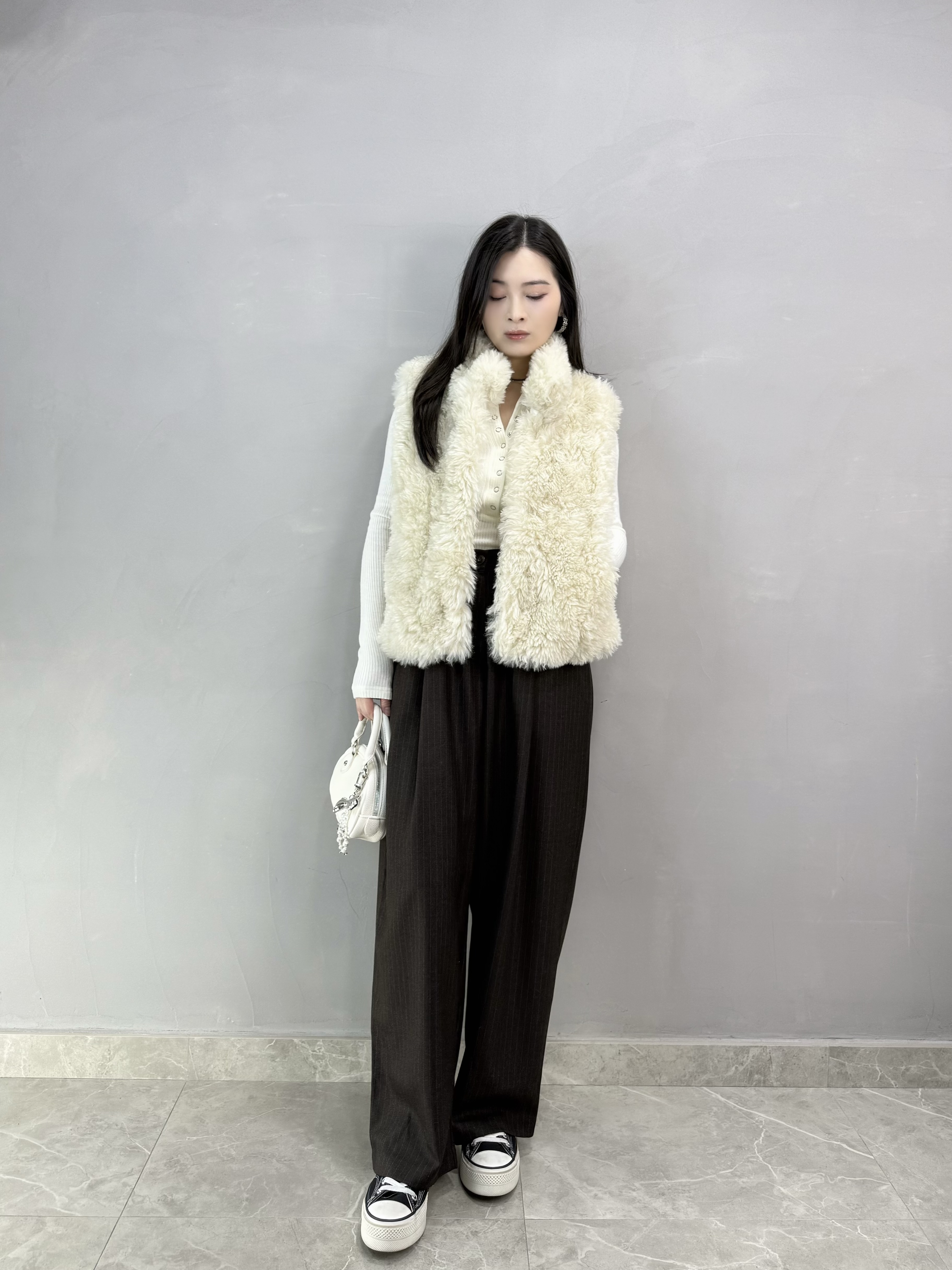 F66 啪鈕暗紋超彈Tee