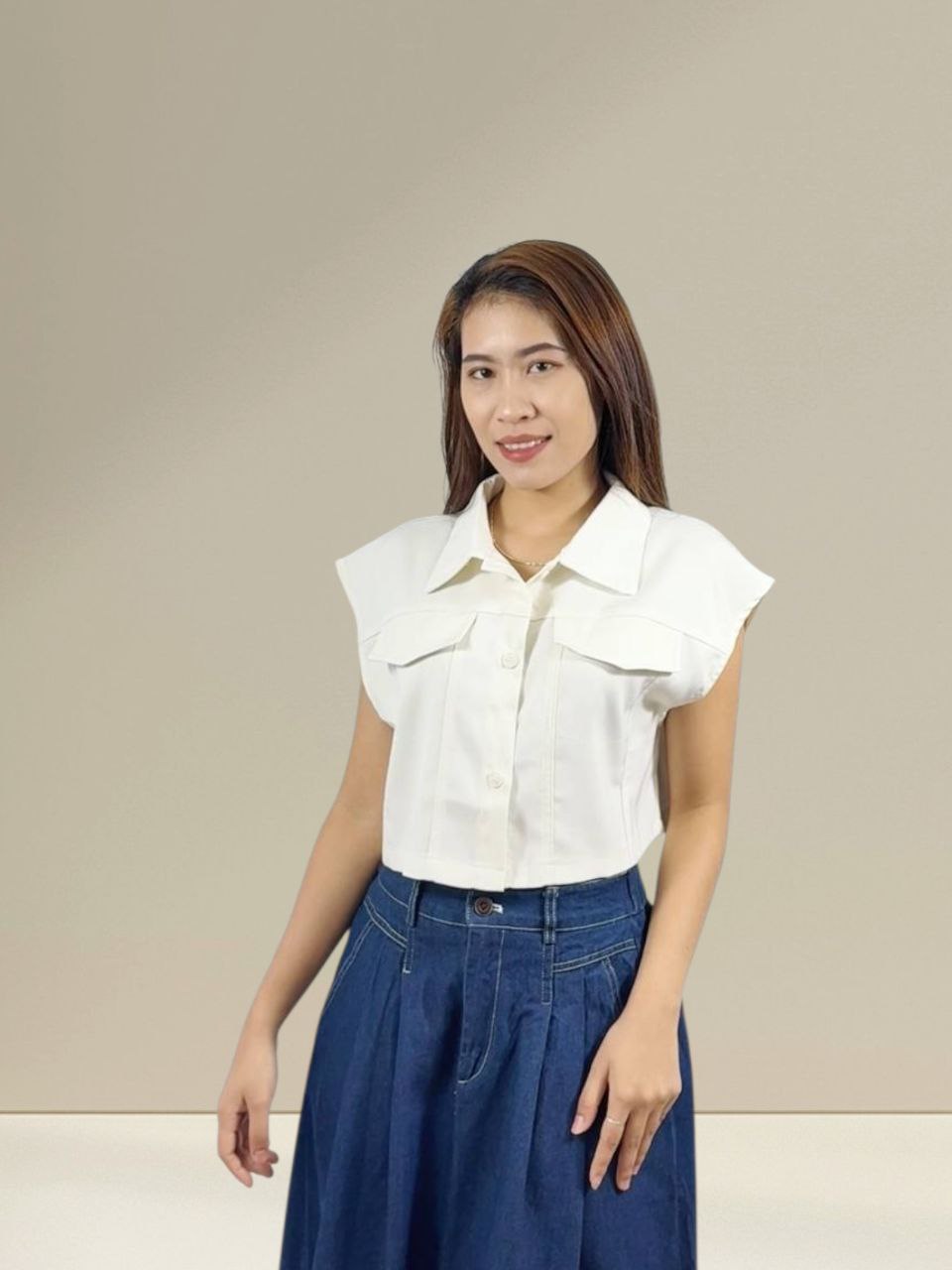 W9658 - Sleeveless Crop Top