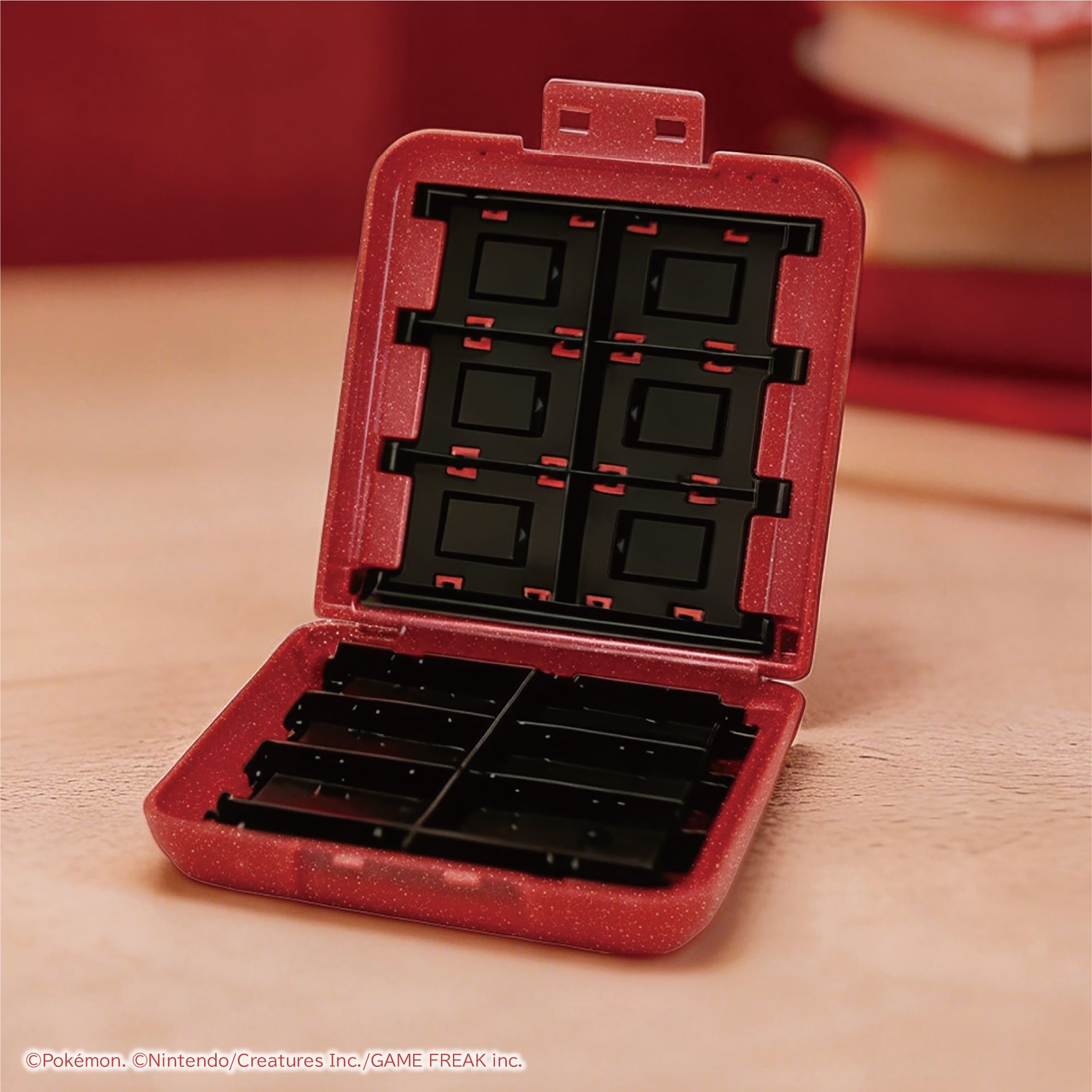 HORI NS2 24個裝遊戲卡收納盒 寶可夢像素風紅 (NSX-188)        HORI NS2  Card case for 24 cards Pokémon Pixel Art Red (NSX-188)