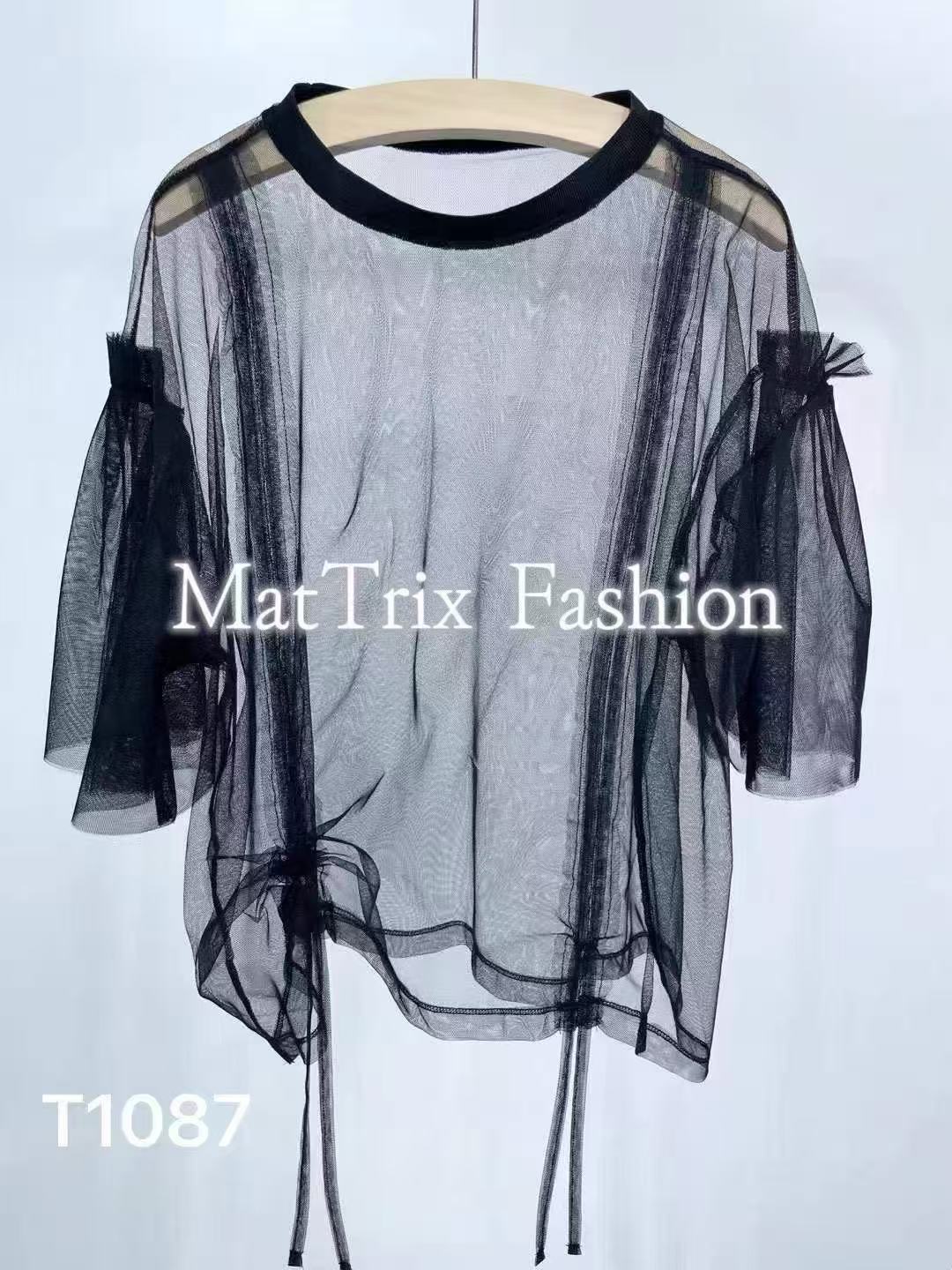 T1087紗紗 See through Top 原價$268