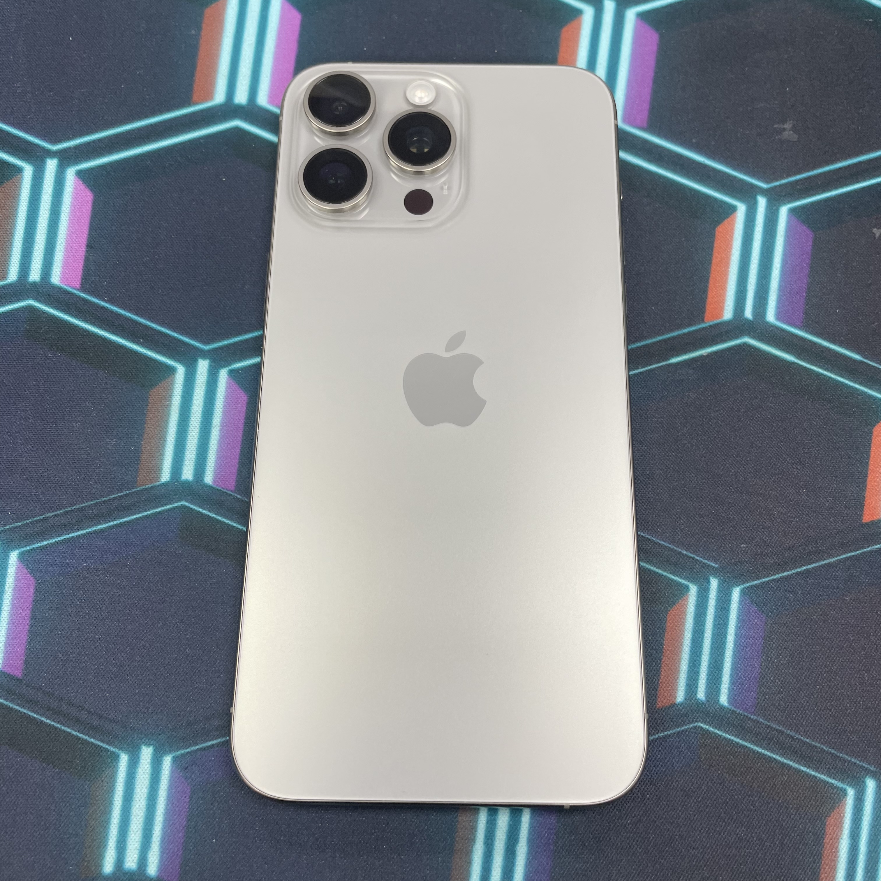 *6531 15 Pro max 超靚機 256GB 電87 原色 gray