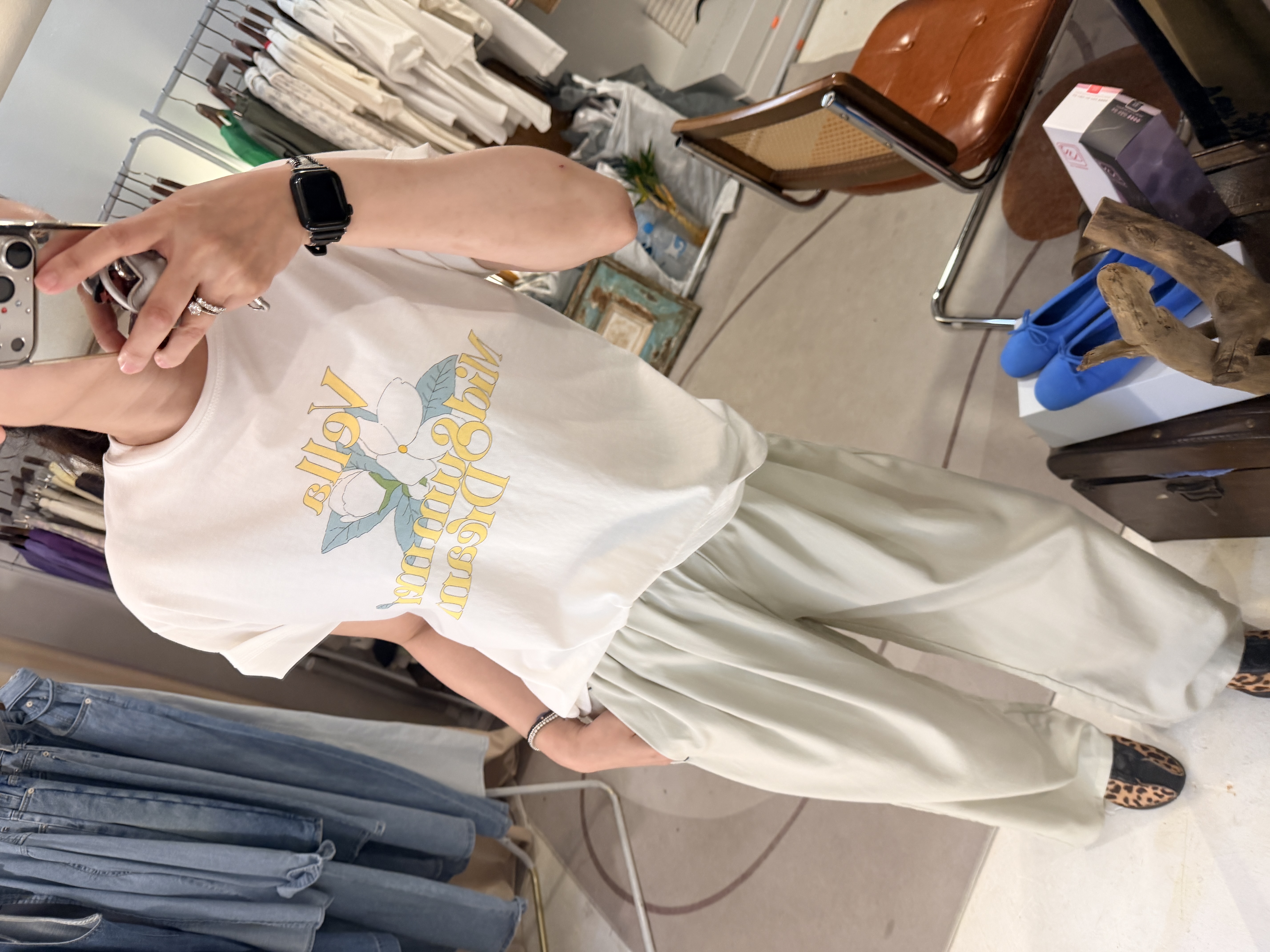 Flower printed tee