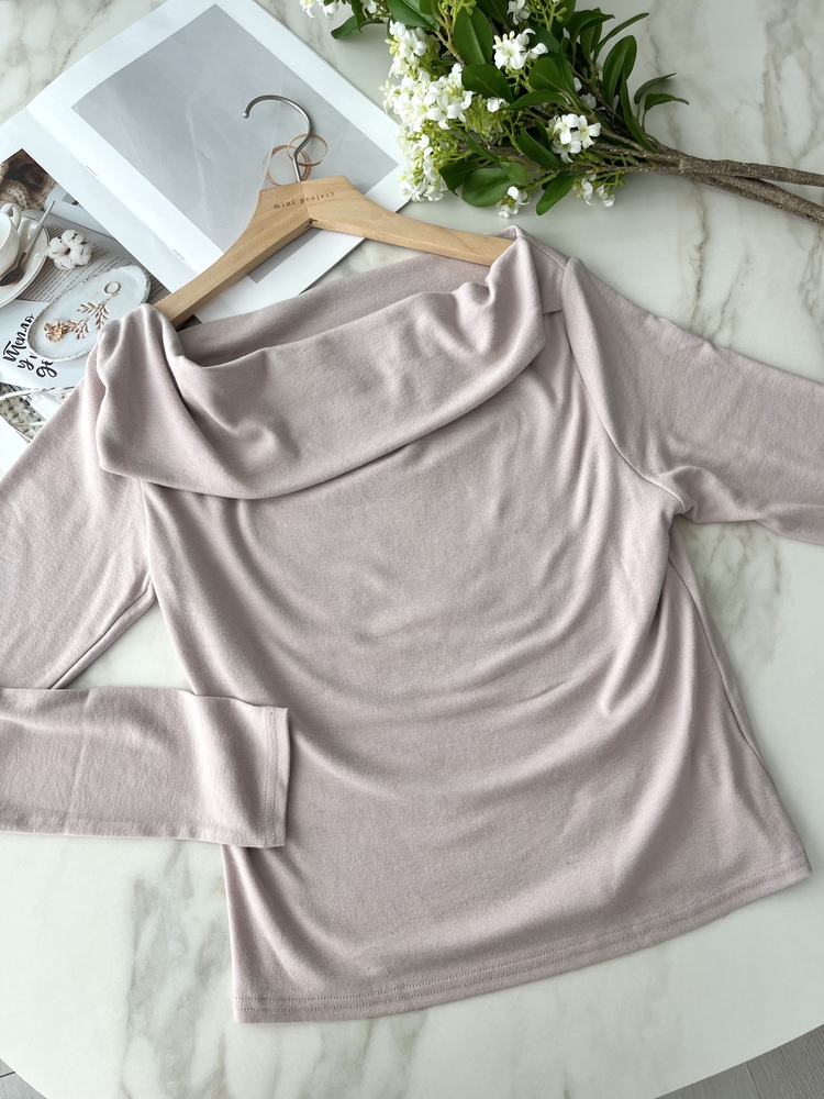 Muse Off Shoulder Drape Top (Dusty Pink)