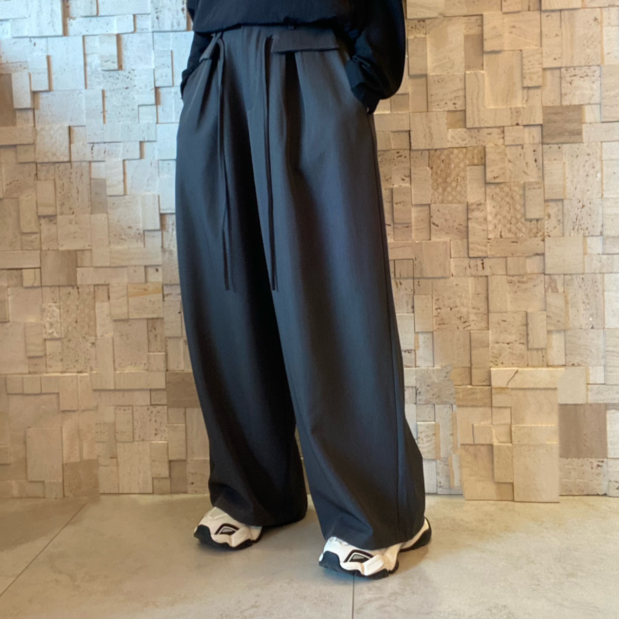 B00557 高腰直筒闊西褲