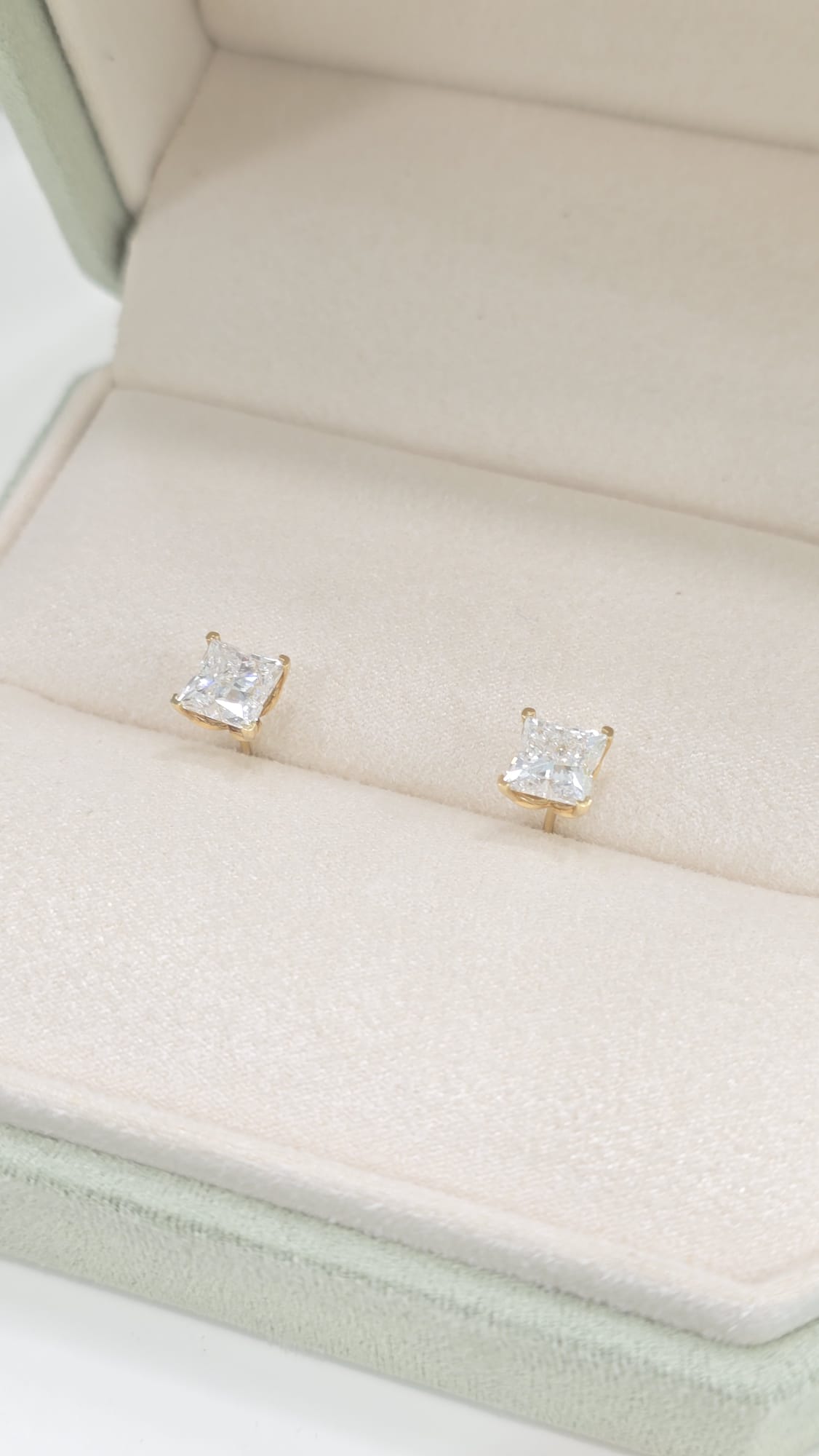 18K金培育鑽石耳環 D2.025ct/2 G0.755g