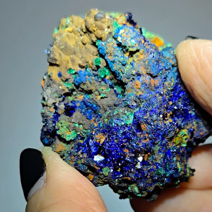 Rare cubic azurite specimen - AZ23