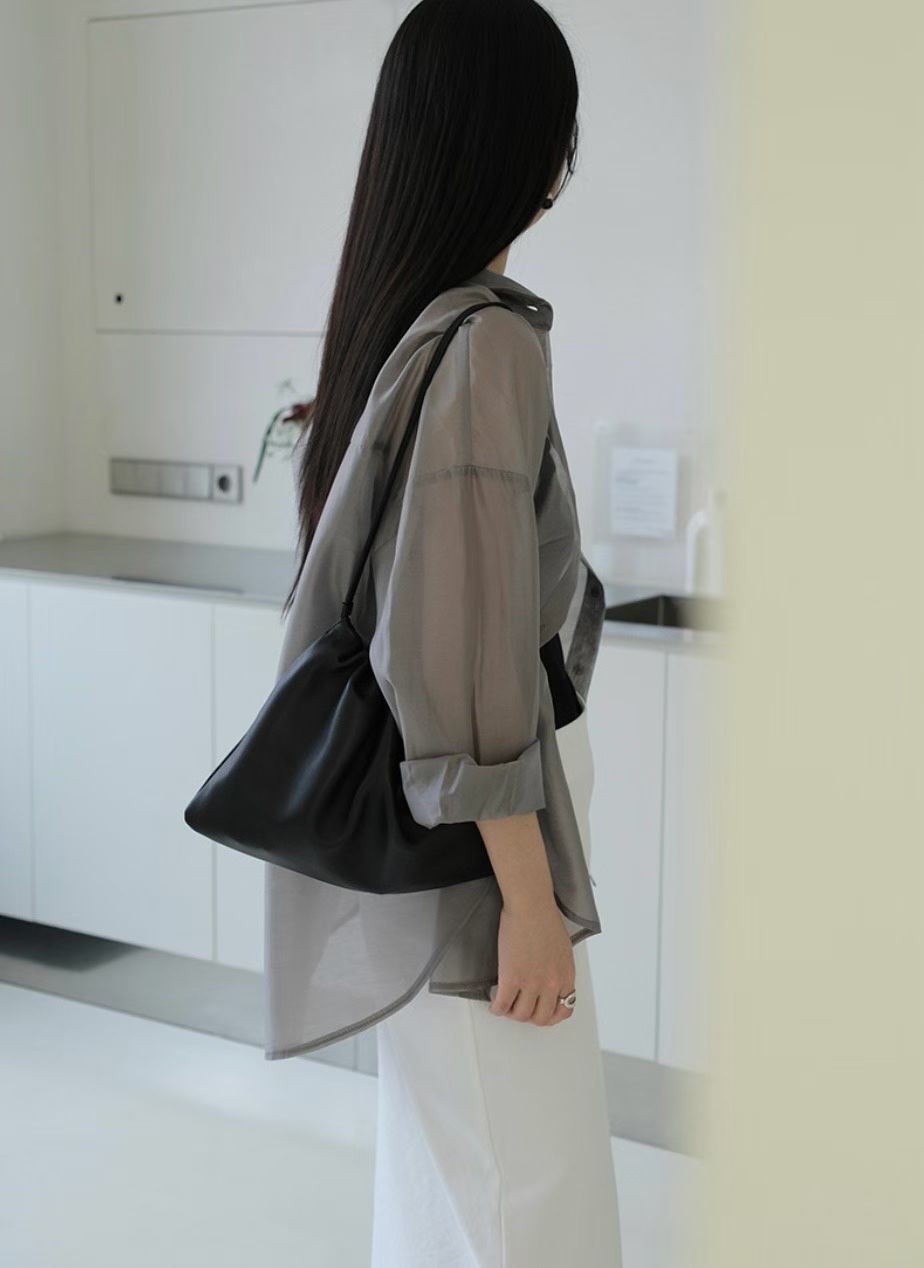 <突發開團．初春盛夏空氣感防曬冷氣衣> 薄身透膚恤衫 RH0029