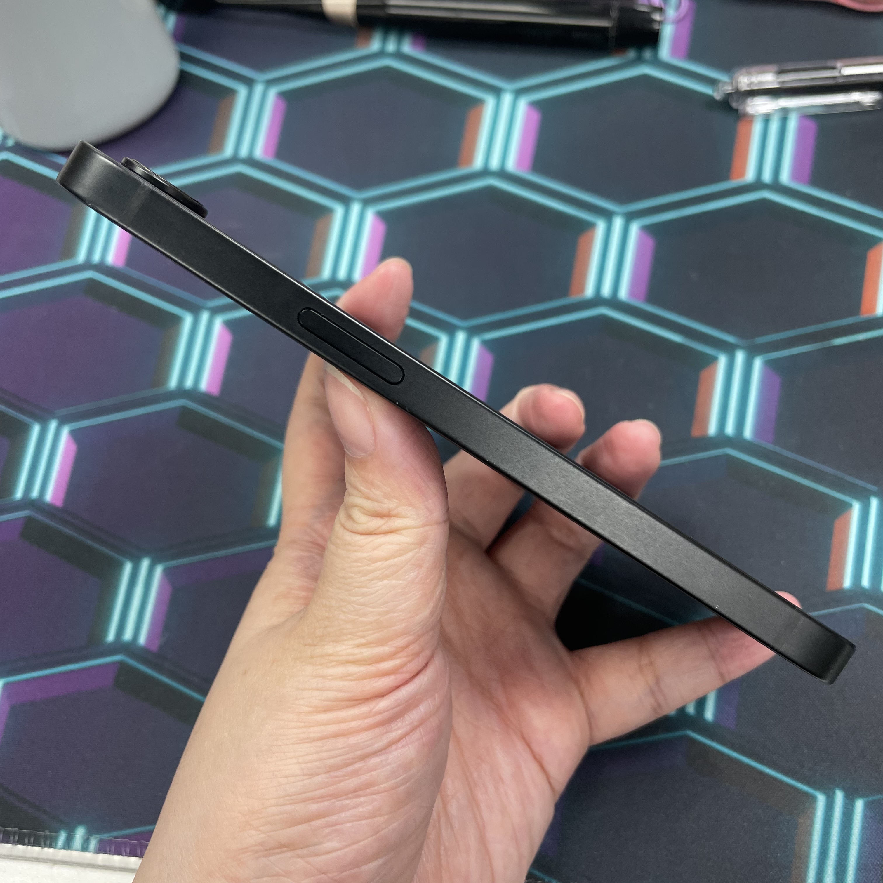 *6306 16e 勁靚機 256GB 電95 黑色 black