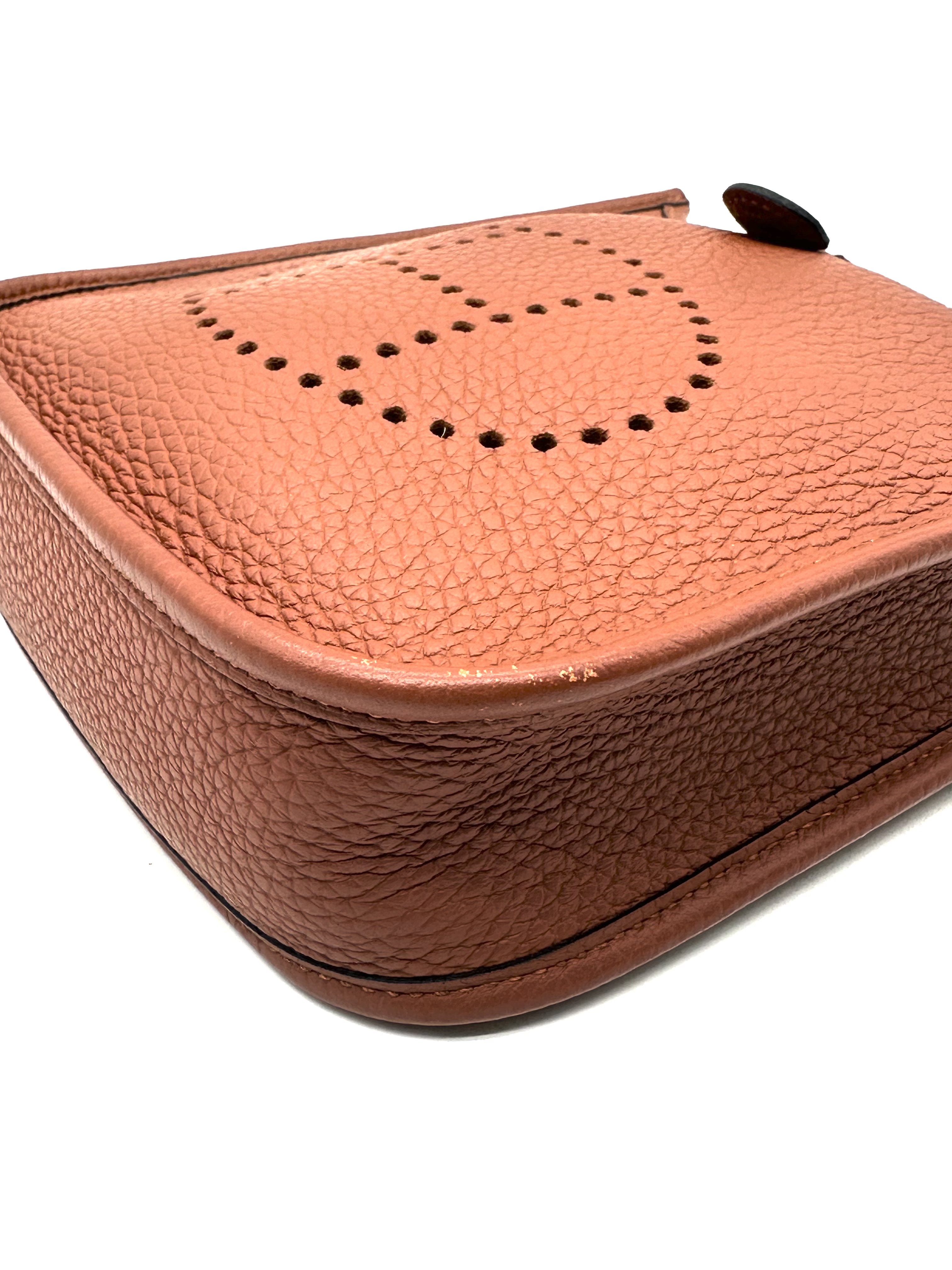 Pre-owned HERMÈS miniE /Stamp B/ Product code:26032003