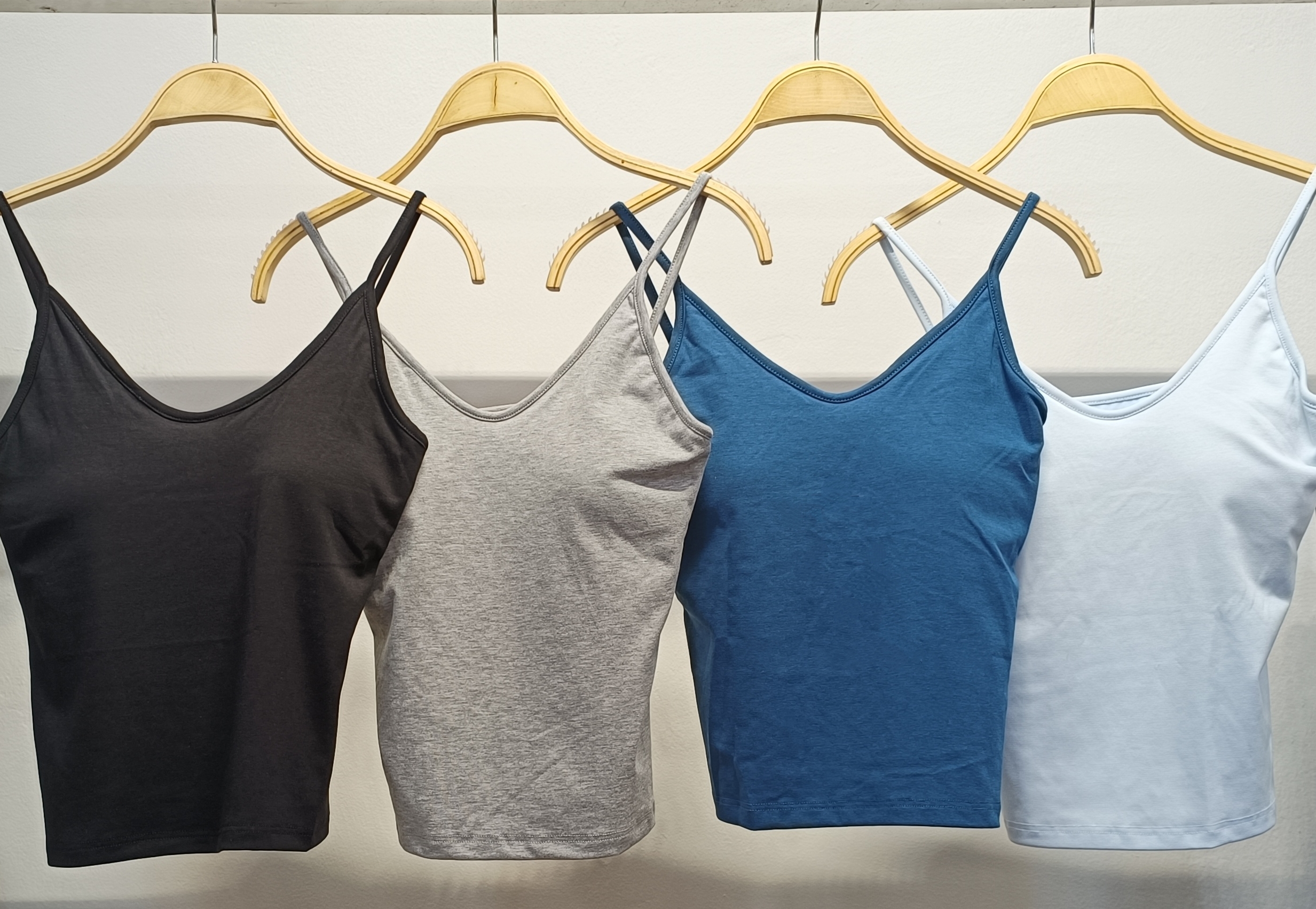 2606 Cotton Solid Built In Bra 