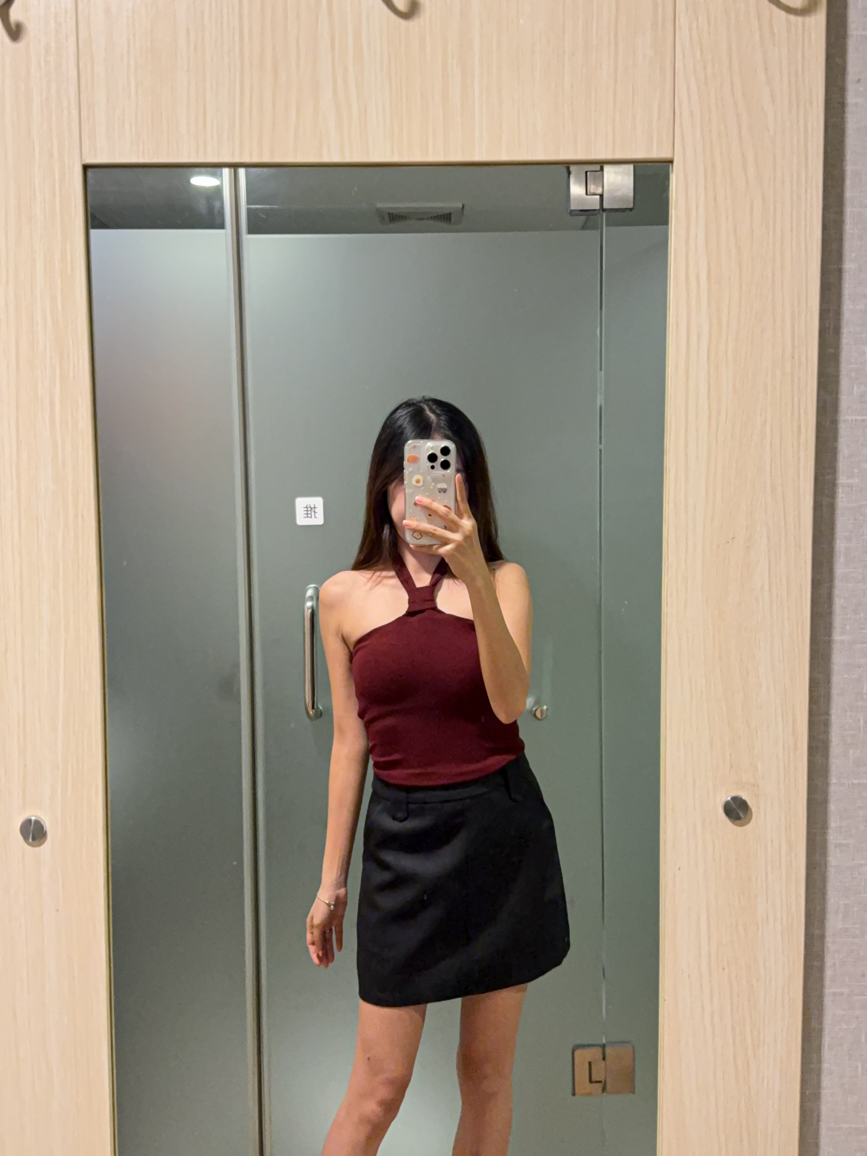 纯欲风挂脖修身背心上衣R2998