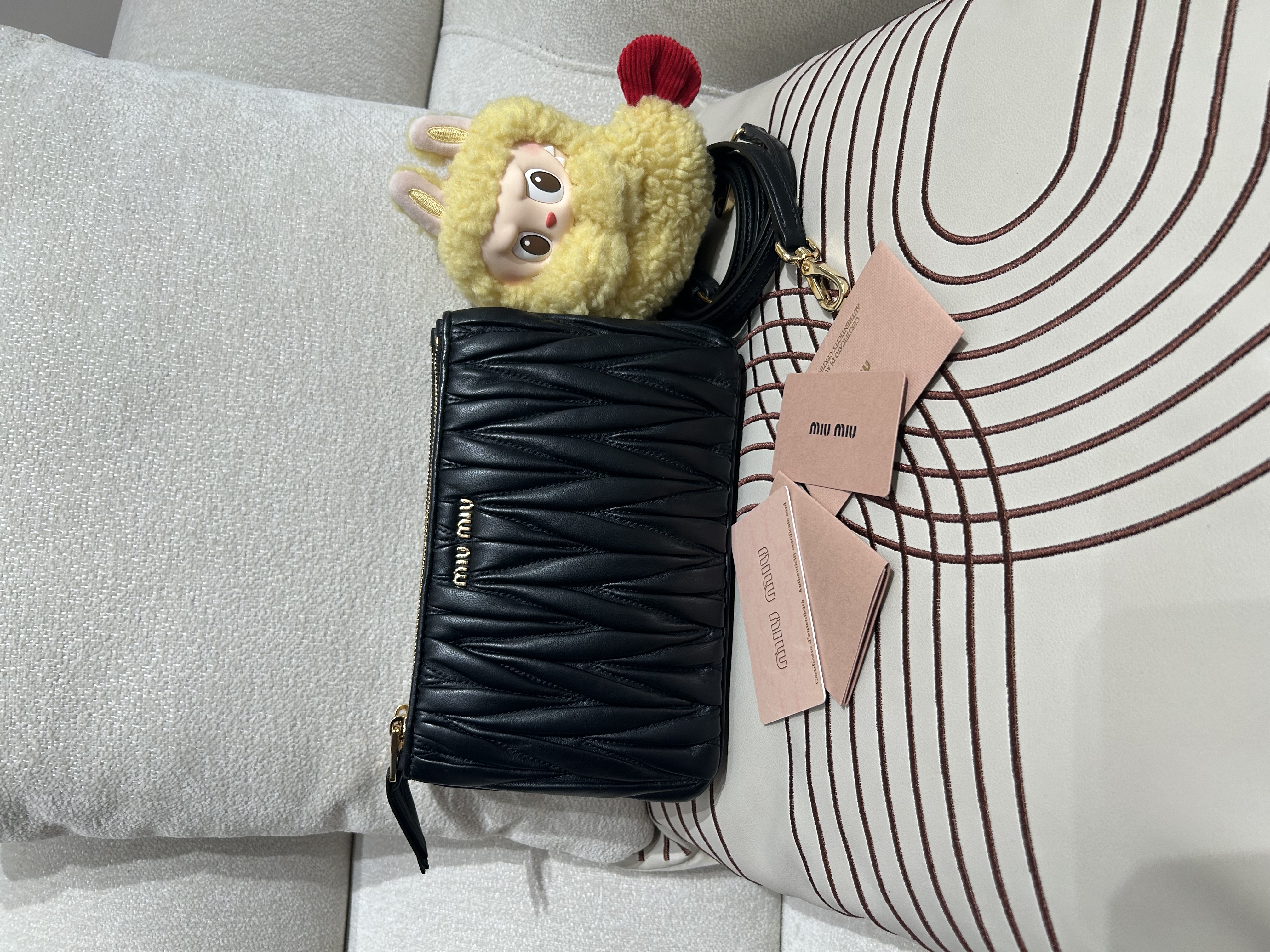未使用品 Miu Miu 5BH057 Matelasse crossbody bag  100%Authentic,unused ✅Certificate ✅Dust bag 