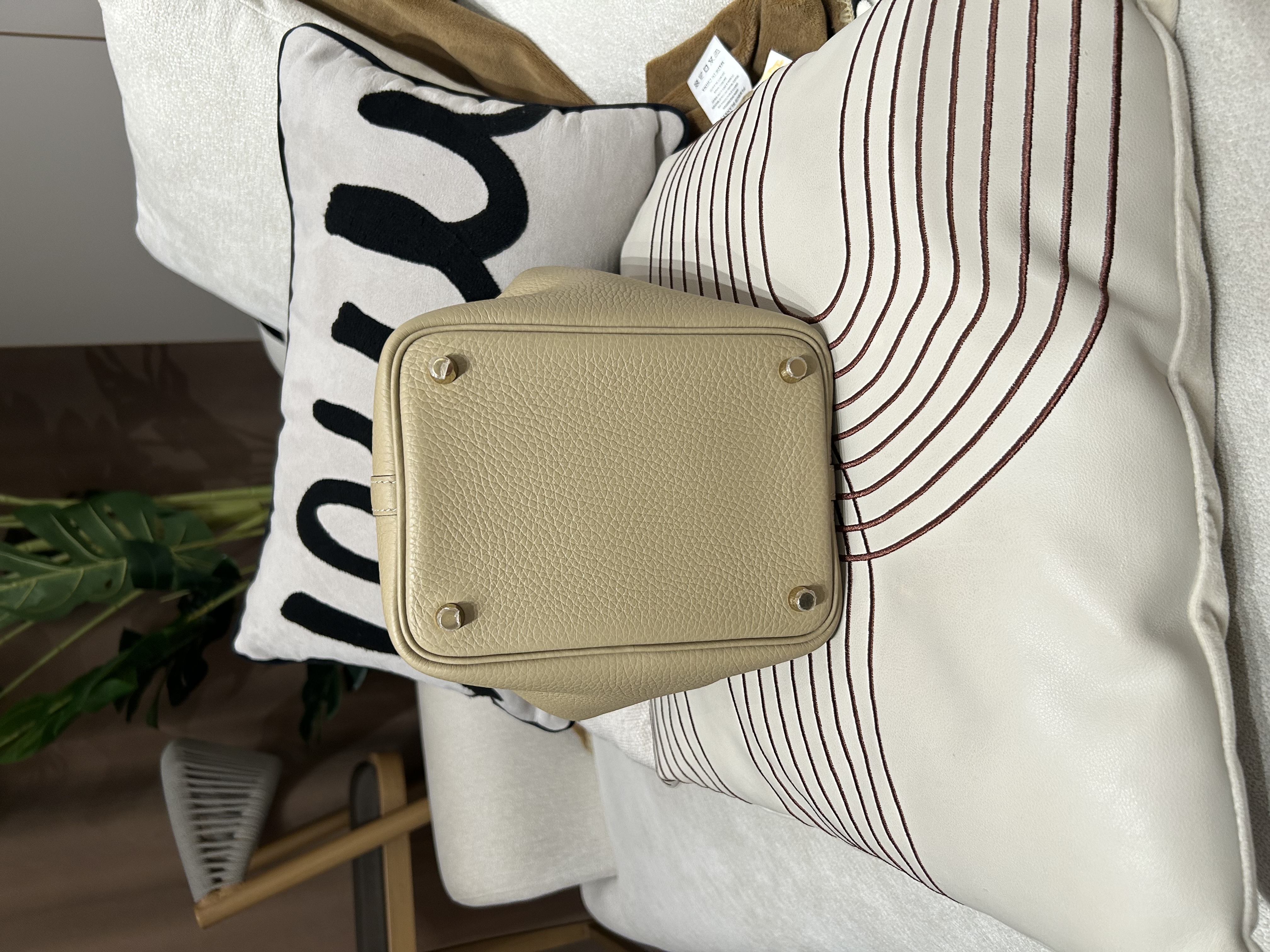 未使用品Hermes picotin 18 S2 Trench 風衣灰金扣 Stamp K 100%Authentic, Unused 未使用品 ✅收據副本✅Key Lock✅Dust bag✅Box