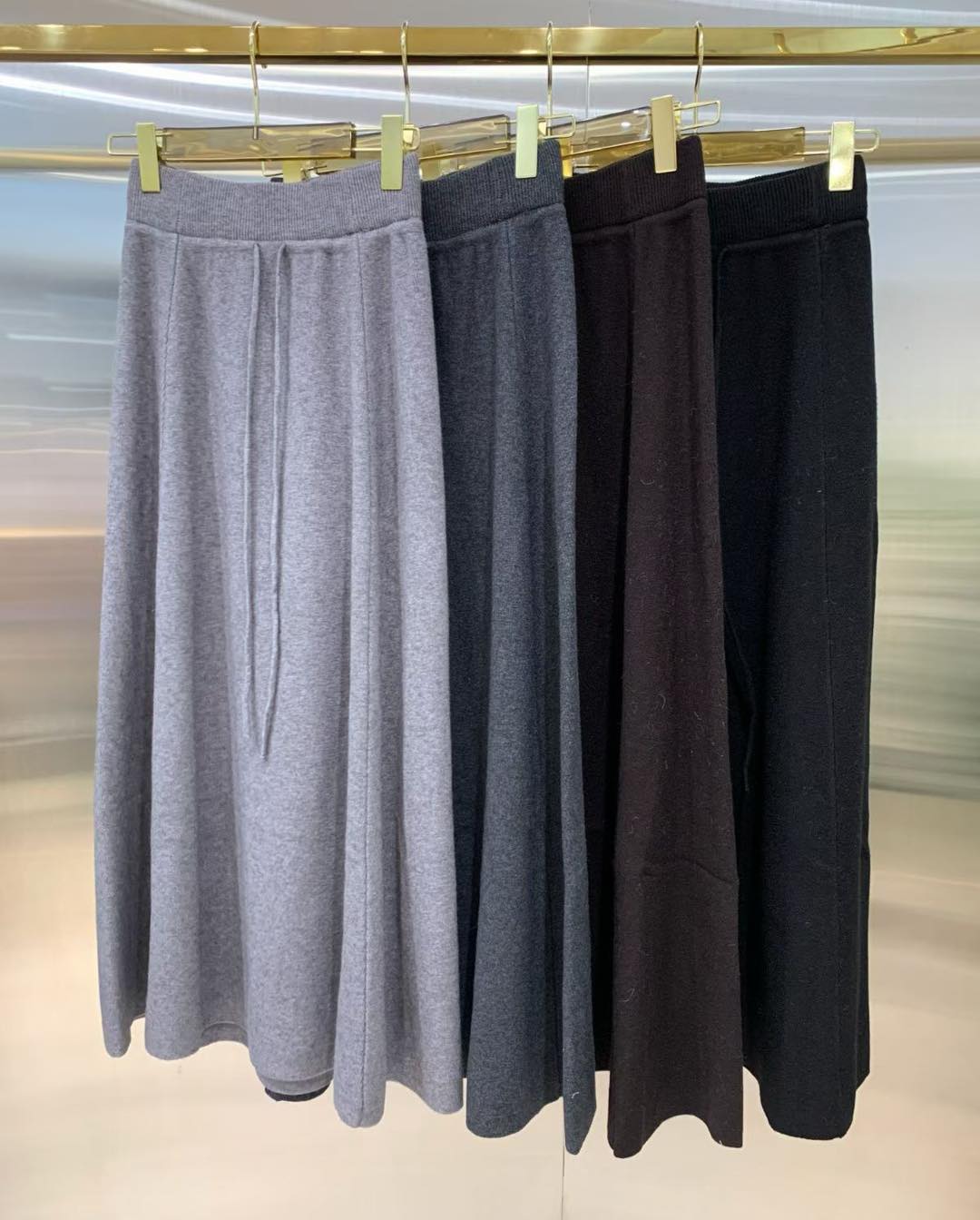 修hip針織束繩半腰裙