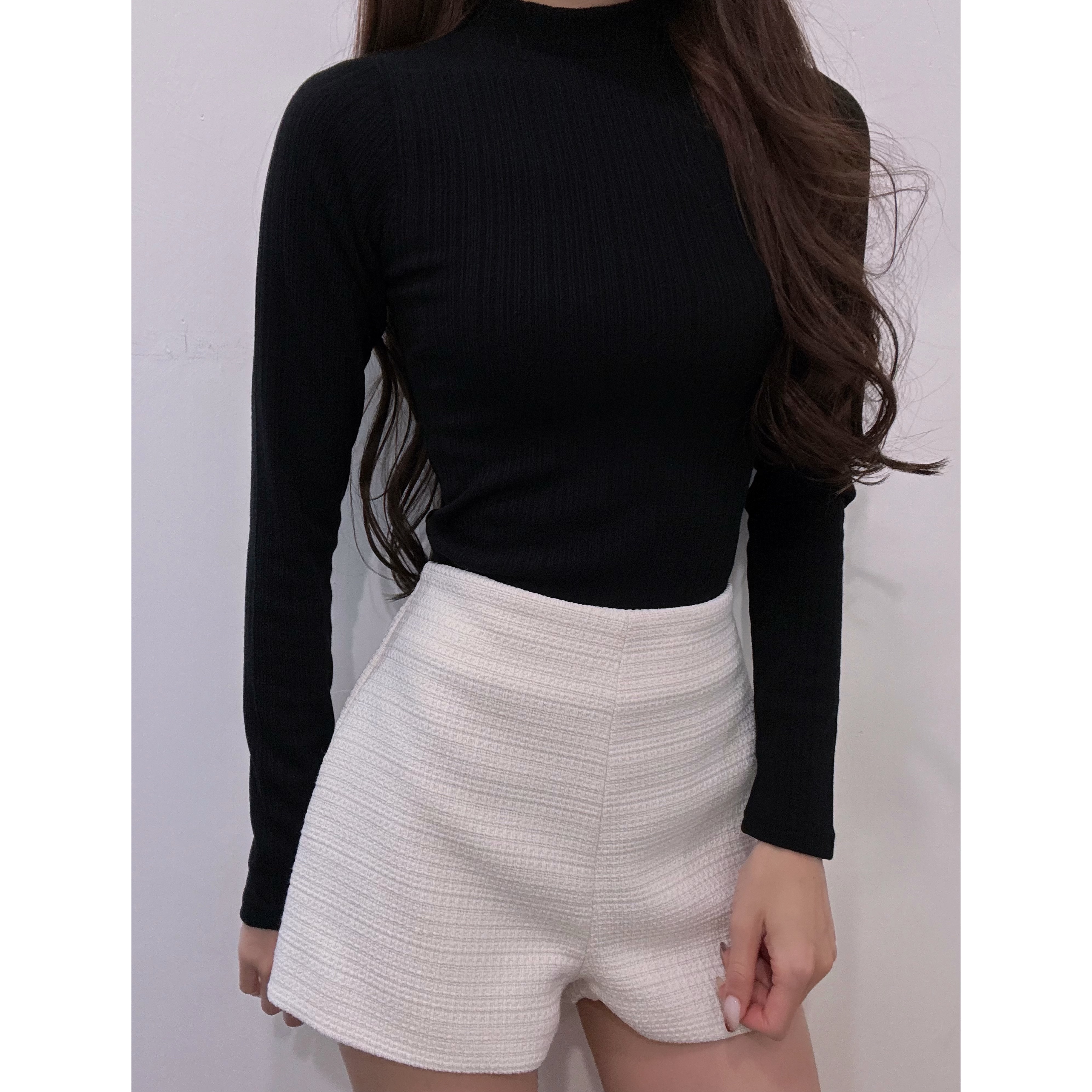 新品價11月1截單🧸2610T《MOCK NECK RIBBED LS TOP》